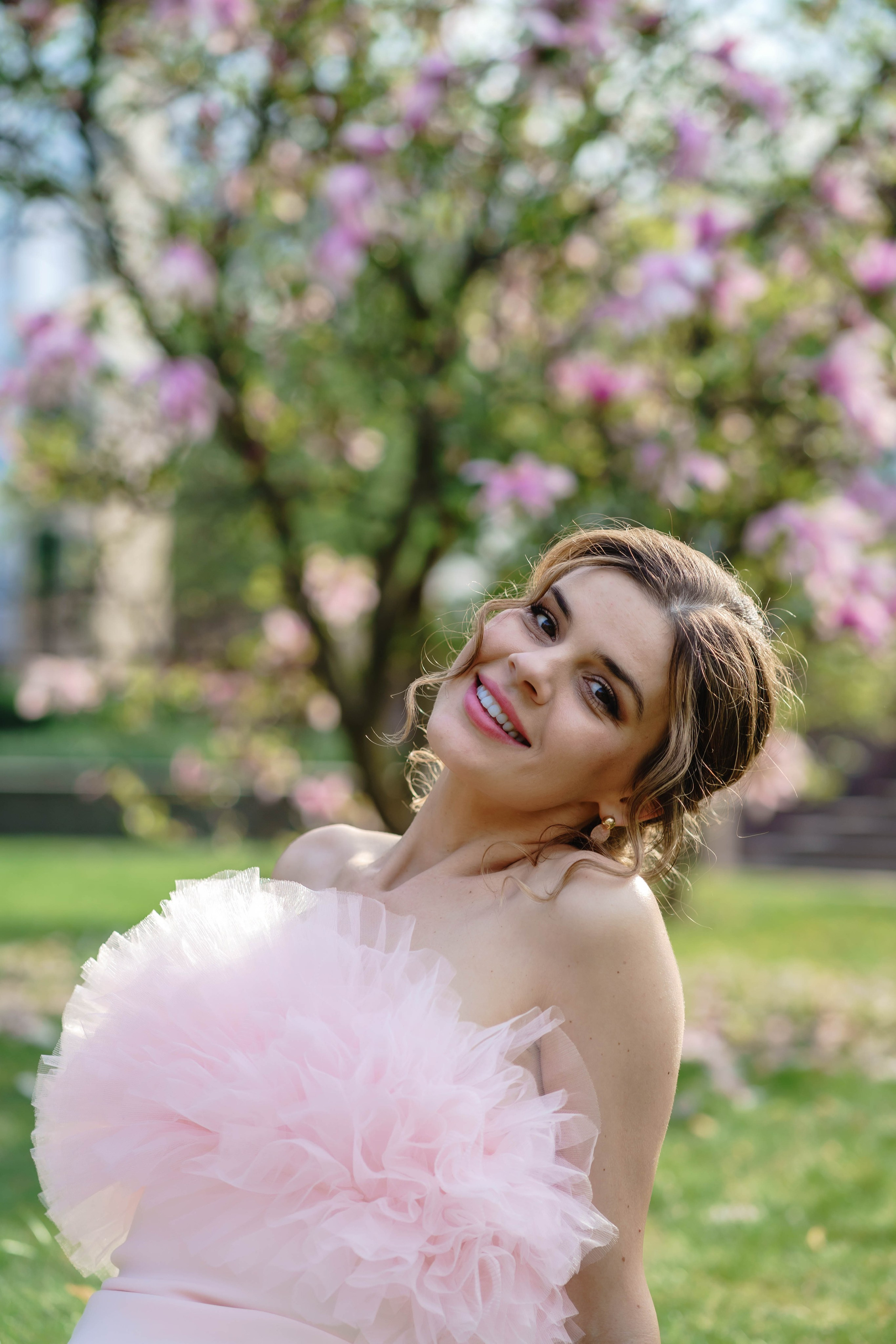 Фотосесія в магноліях. Сімейний фотограф Київ Наталія Шкаврон