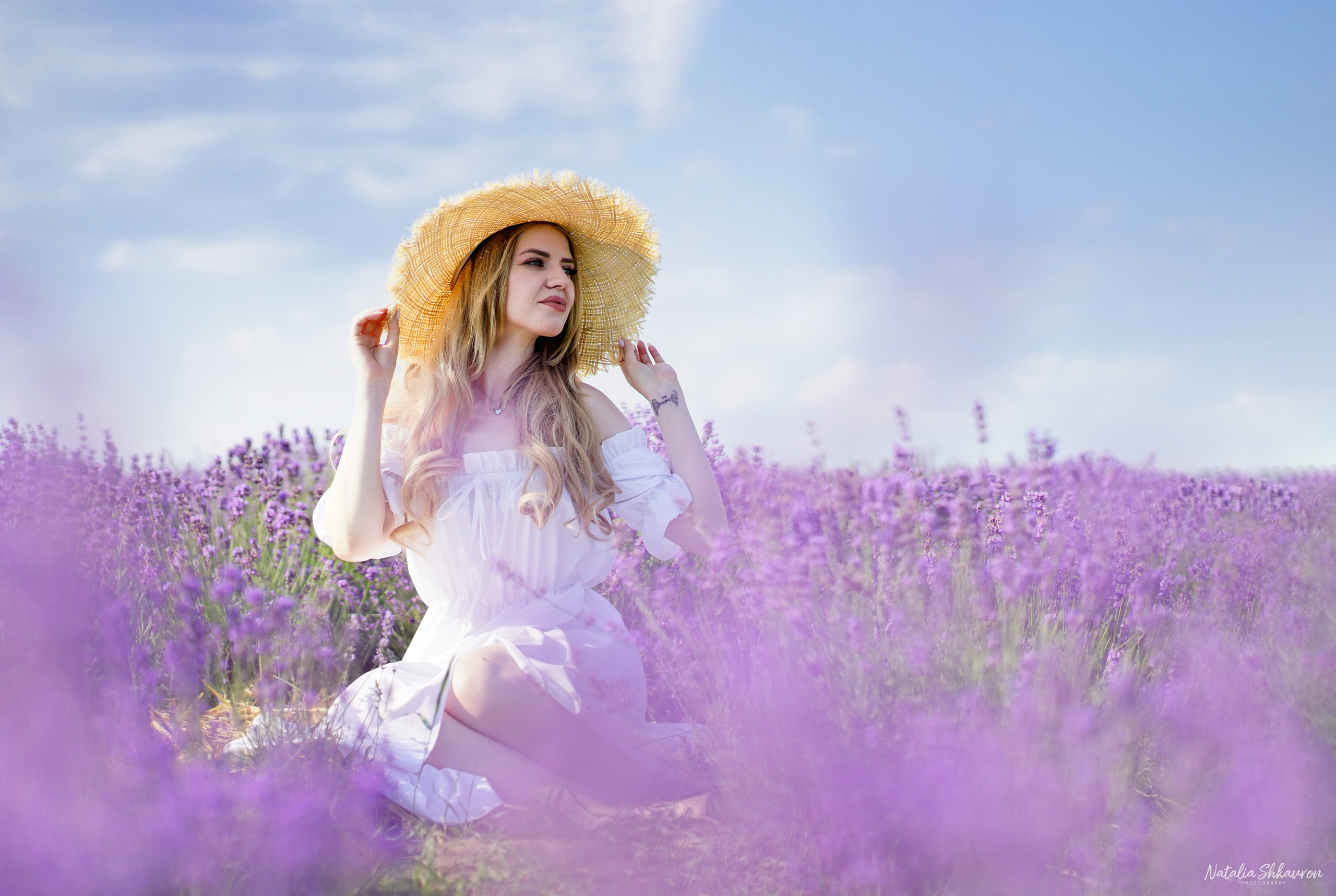 Фотосесія в лаванді. Family photographer in Kiev Natalia Shkavron