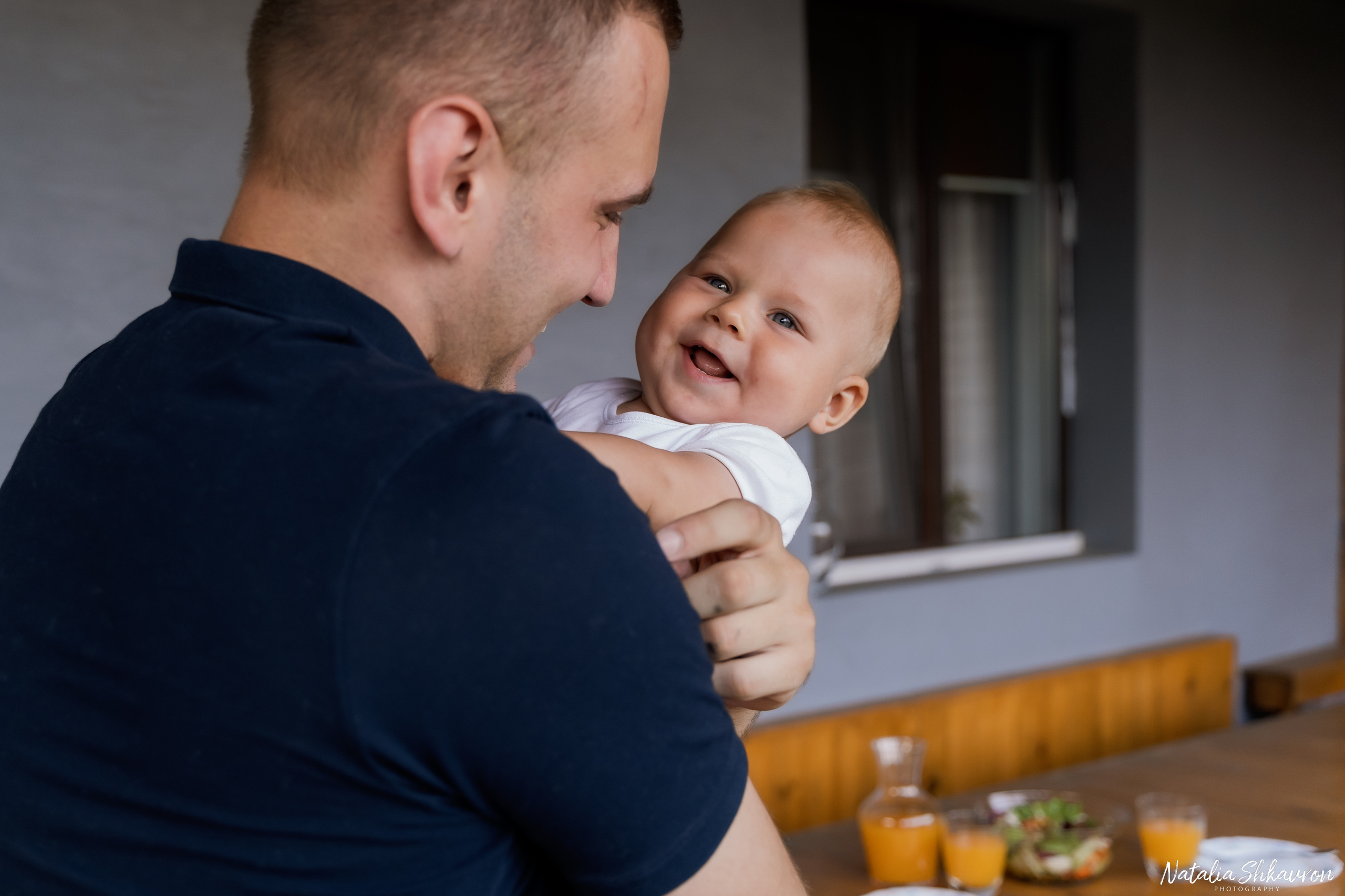 Сімейна фотосесія дома. Сімейний фотограф Київ Наталія Шкаврон