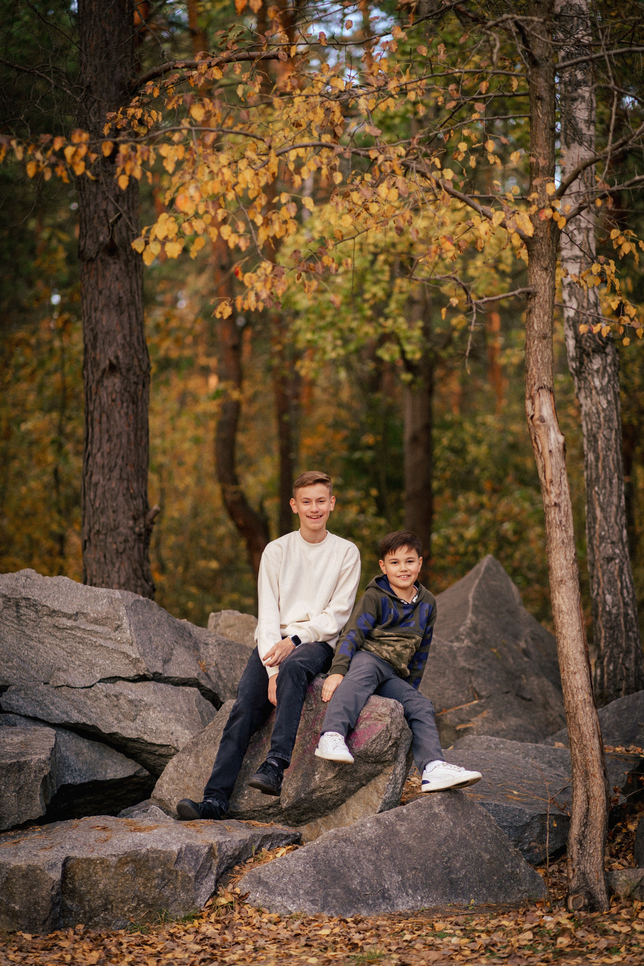 Сімейна фотосесія восени. Коростишівcький кар’єр. Сімейний фотограф Київ Наталія Шкаврон