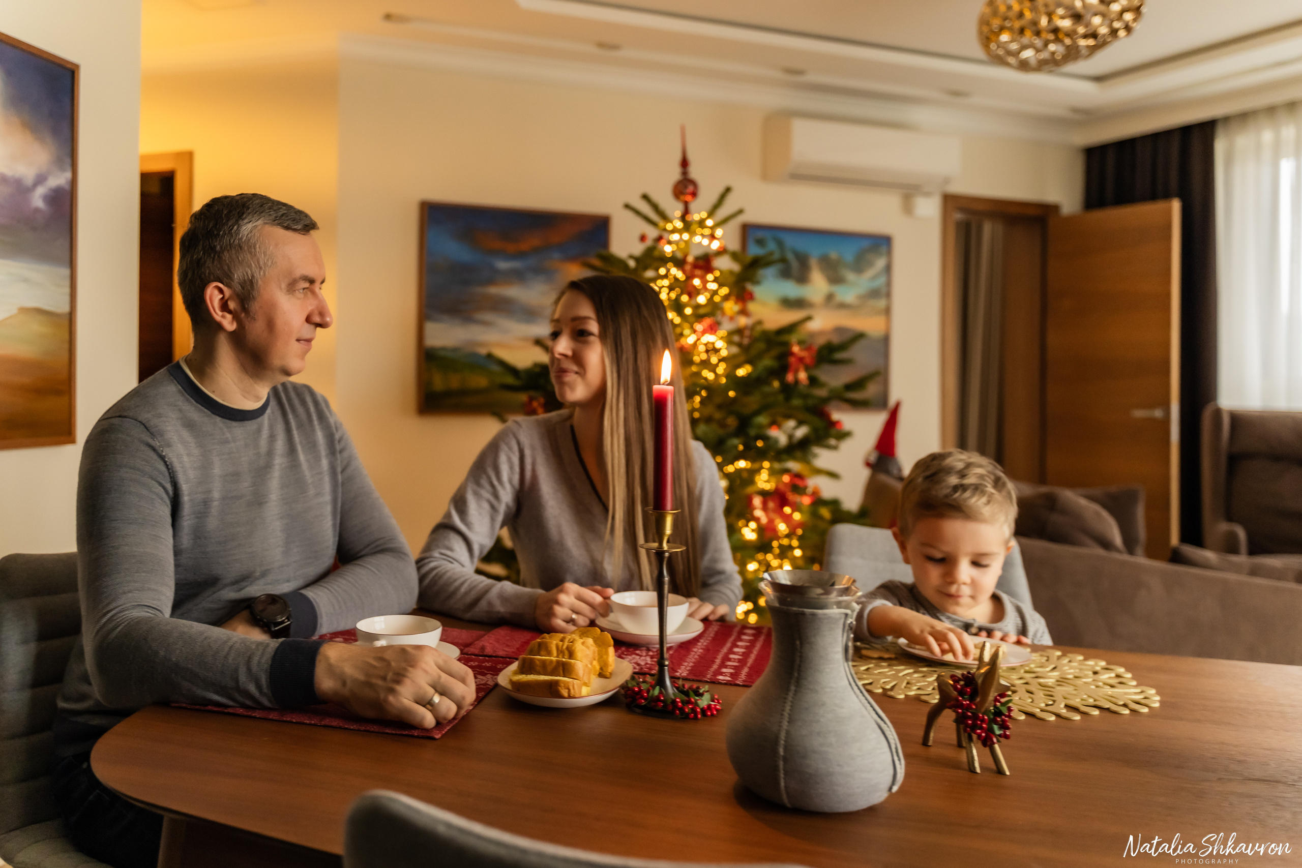 Новорічна фотосесія вдома. Сімейний фотограф Київ Наталія Шкаврон