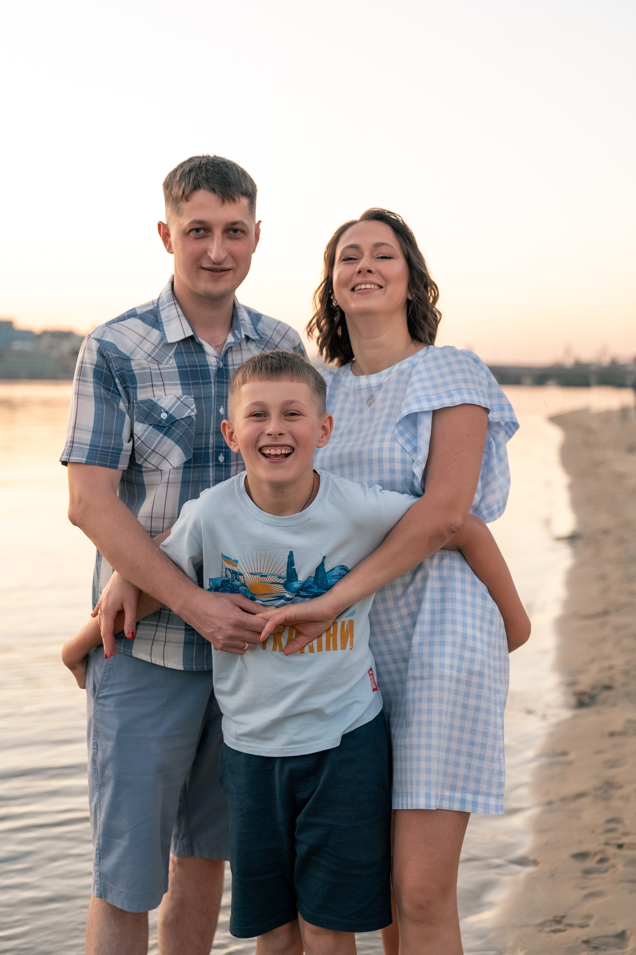 Сімейна фотосесія на Трухановому острові. Сімейний фотограф Київ Наталія Шкаврон