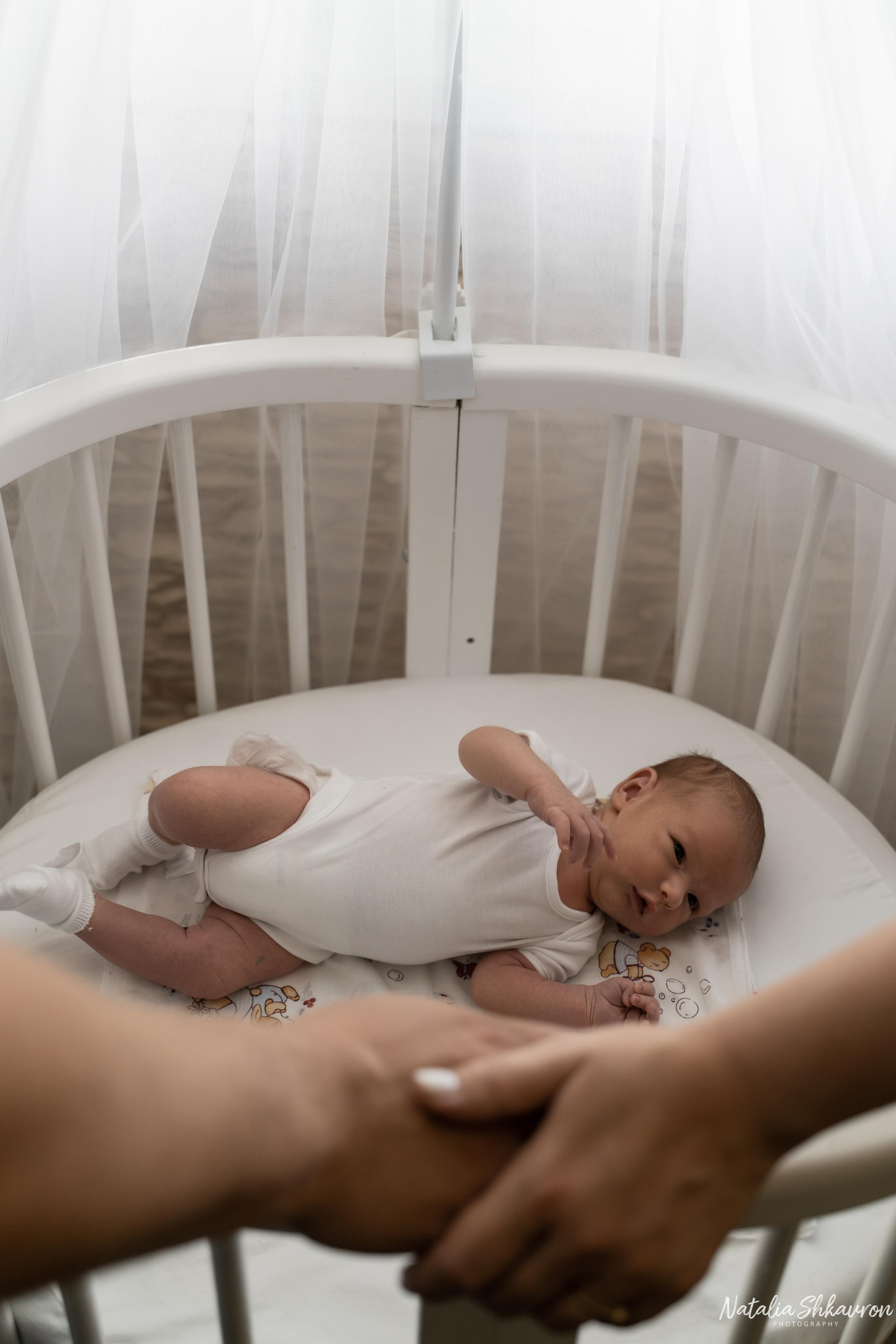 Домашня фотосесія новонародженого. Family photographer in Kiev Natalia Shkavron