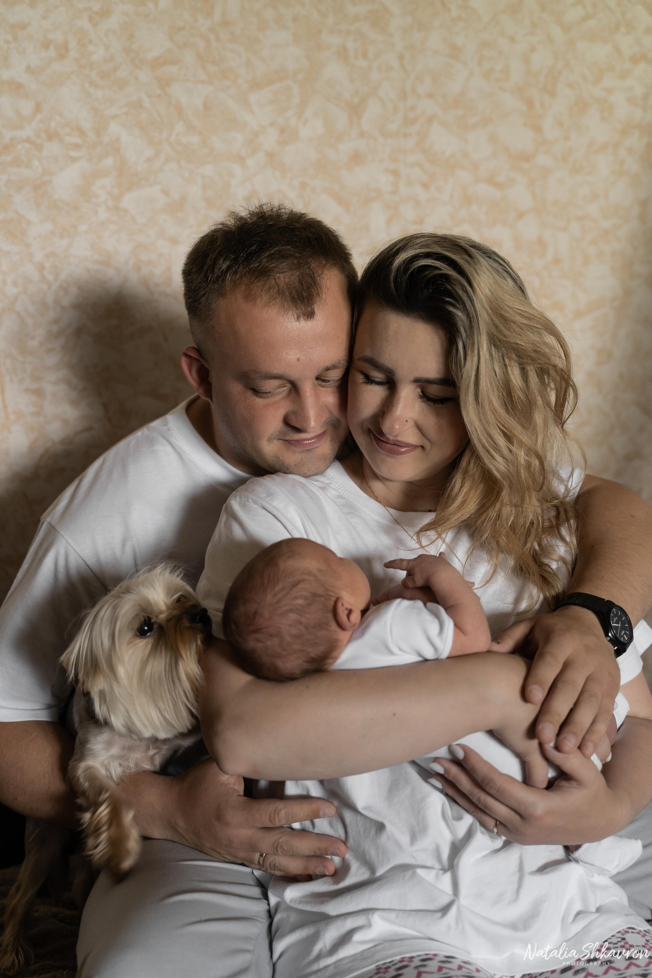 Домашня фотосесія новонародженого. Family photographer in Kiev Natalia Shkavron