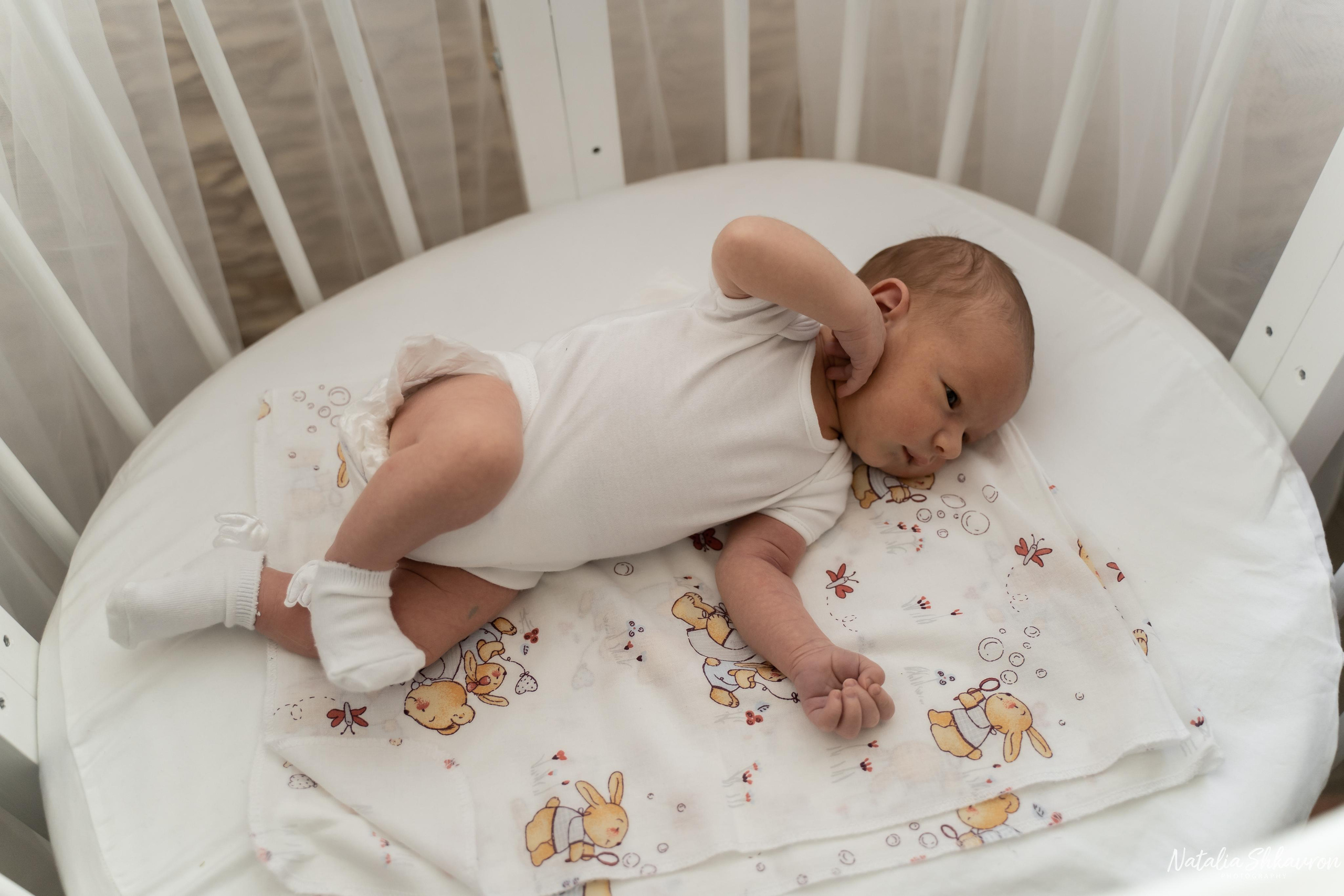 Домашня фотосесія новонародженого. Family photographer in Kiev Natalia Shkavron