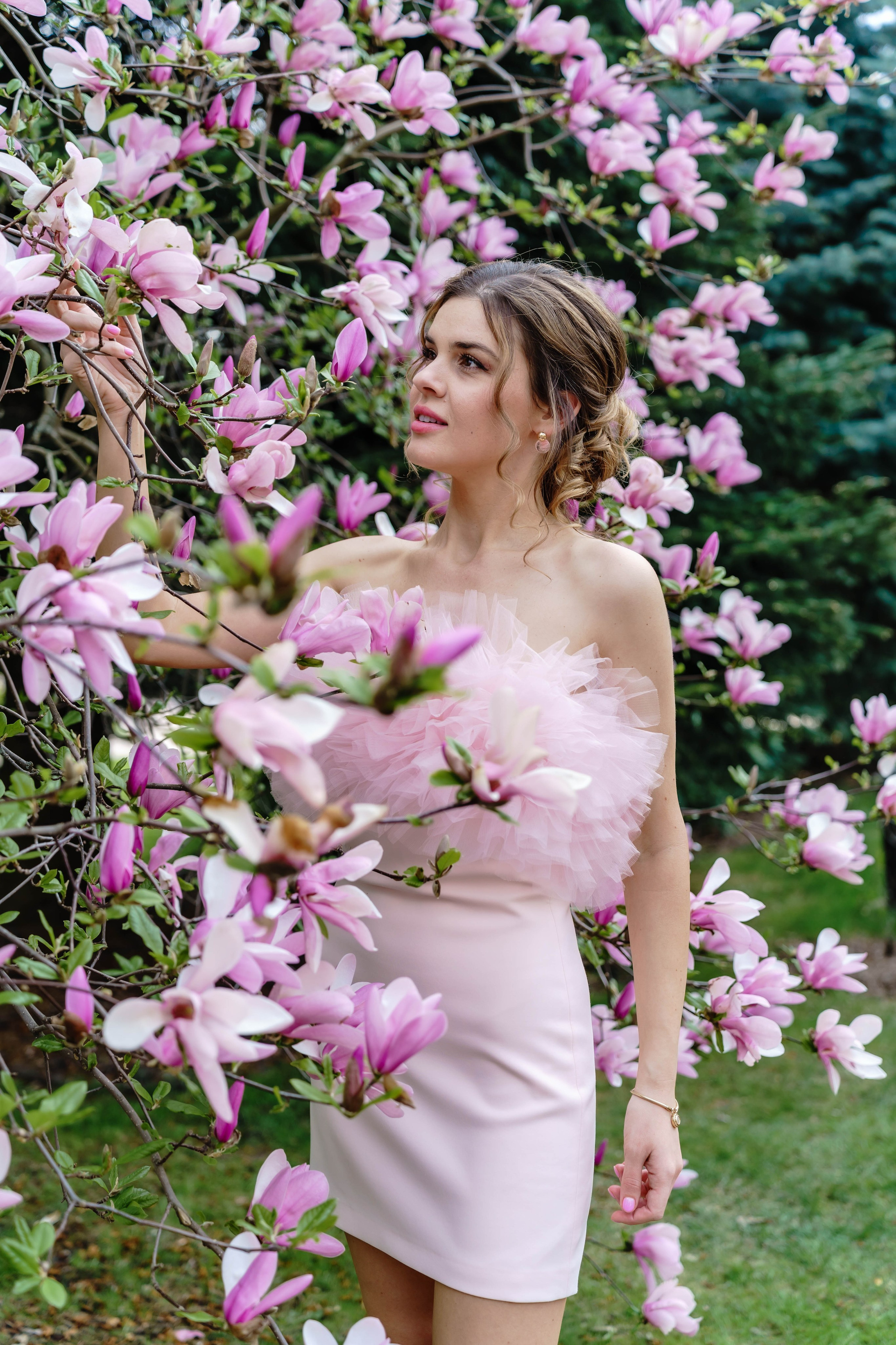 Фотосесія в магноліях. Сімейний фотограф Київ Наталія Шкаврон