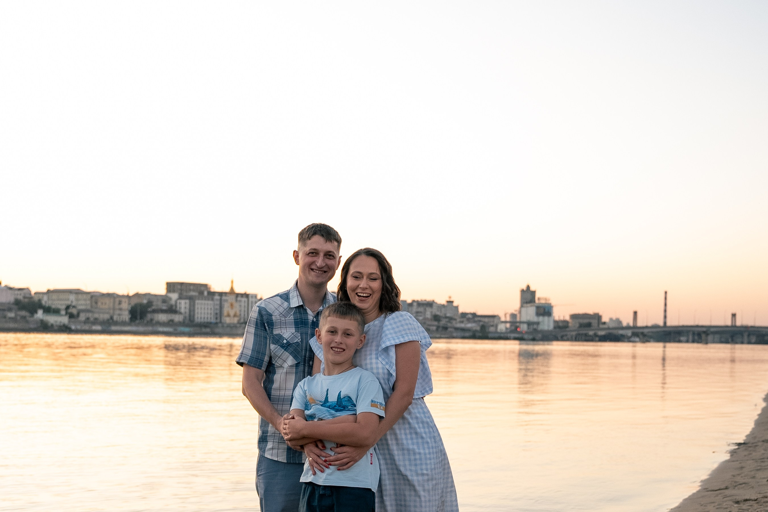 Сімейна фотосесія на Трухановому острові. Сімейний фотограф Київ Наталія Шкаврон
