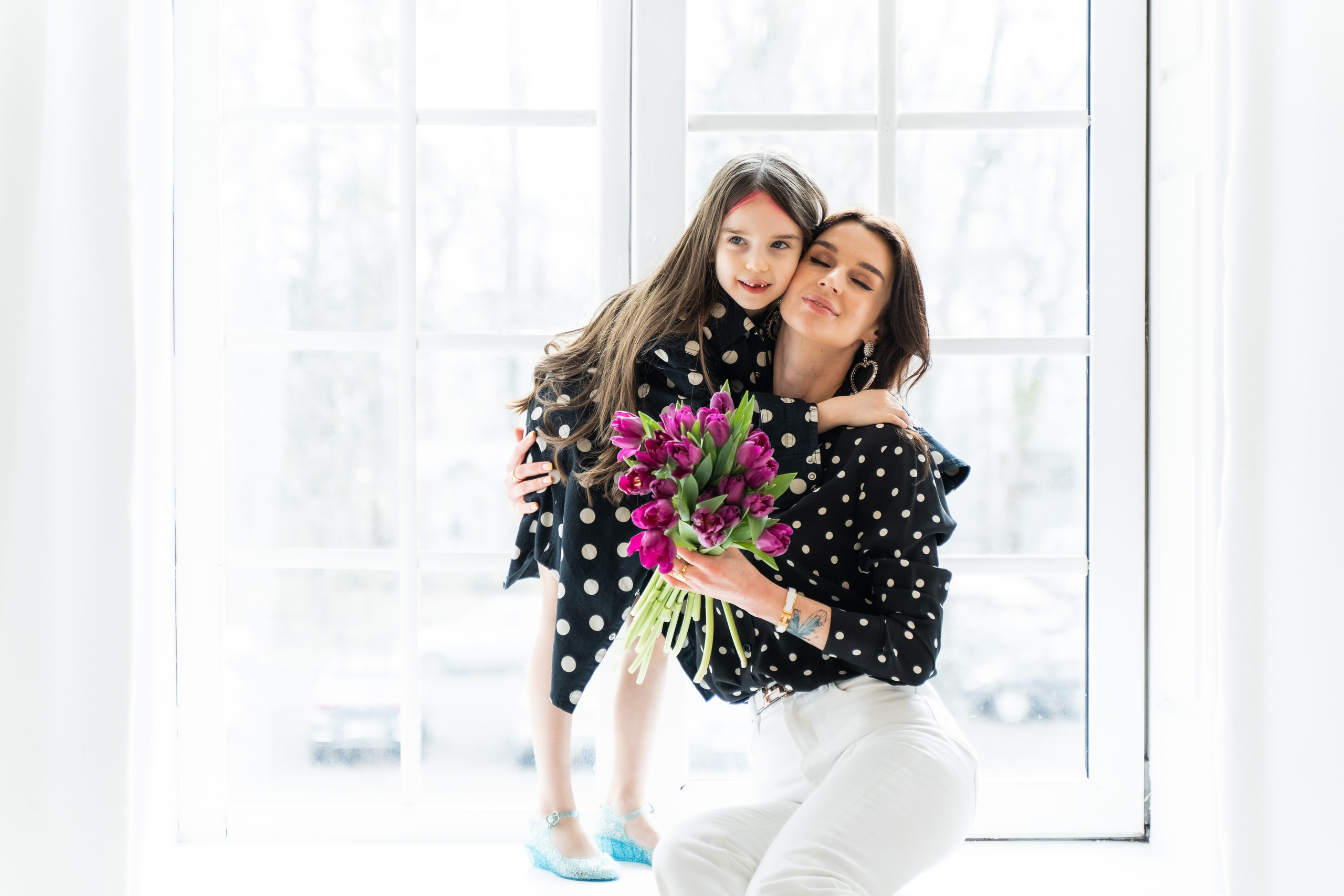 Фотосесія мама та доня до дня 8 березня. Family photographer in Kiev Natalia Shkavron