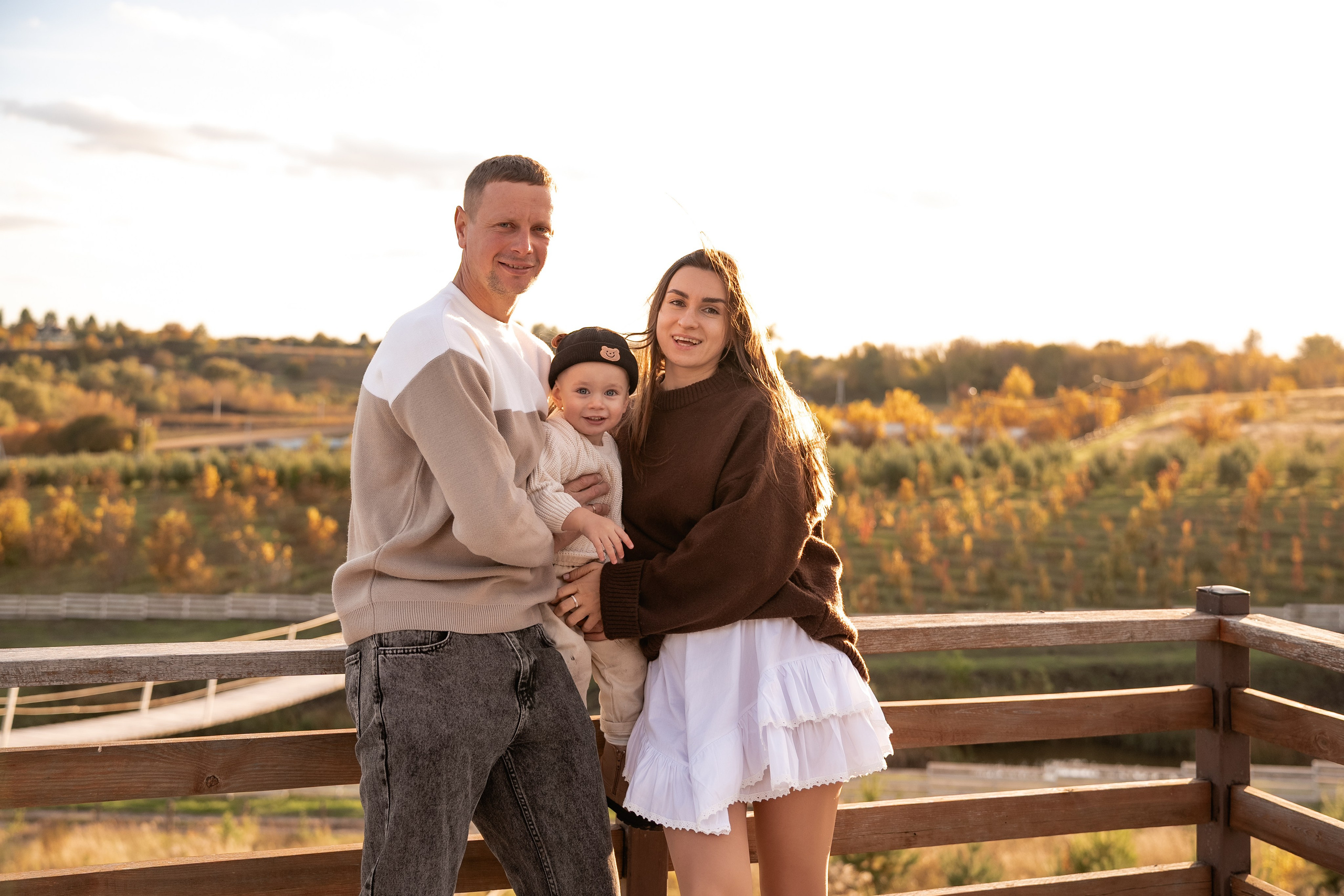 Сімейна фотосесія на кінній фермі. Family photographer in Kiev Natalia Shkavron