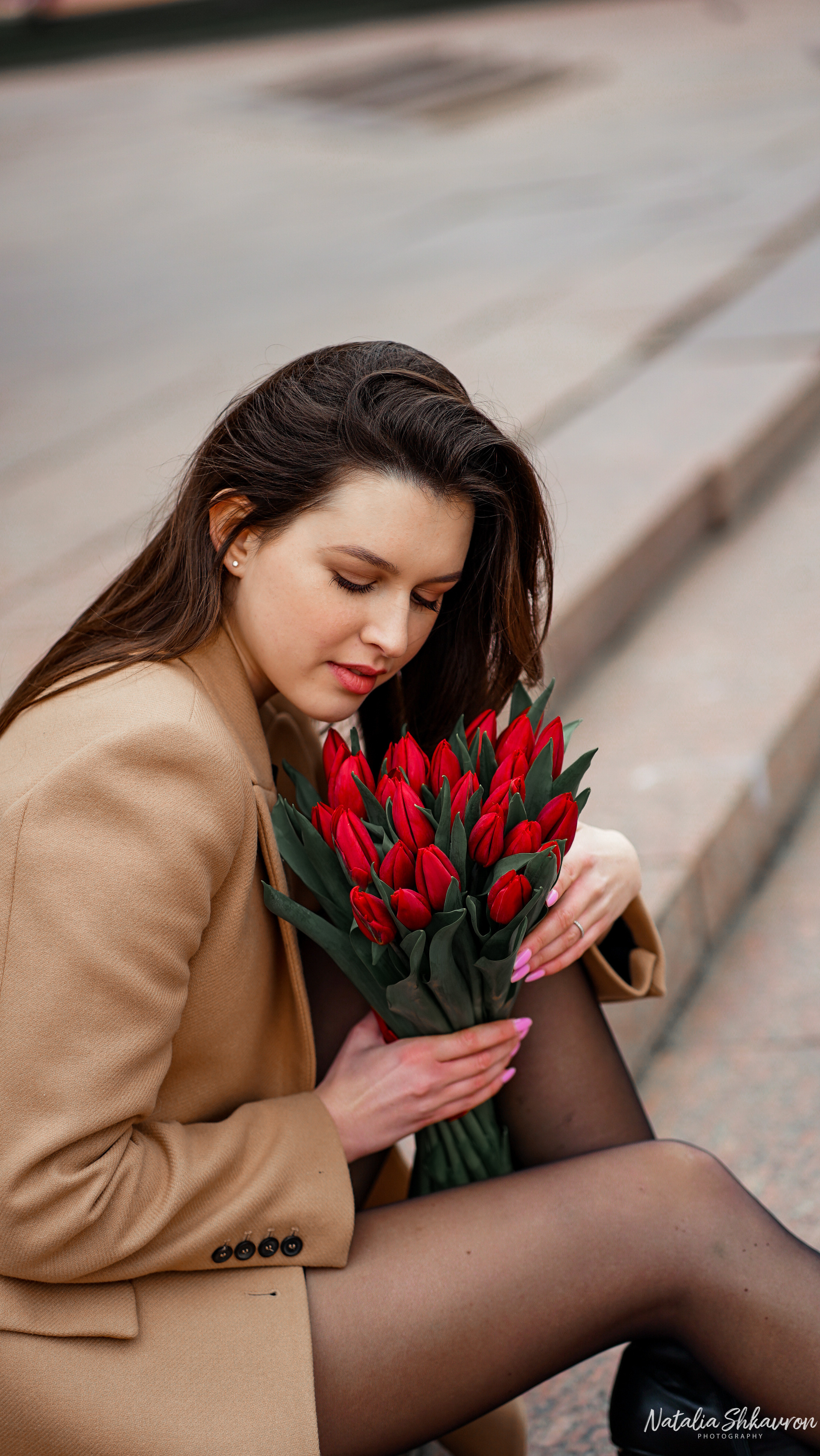 Індивідуальна фотосесія біля Оперного театру Київ. Сімейний фотограф Київ Наталія Шкаврон