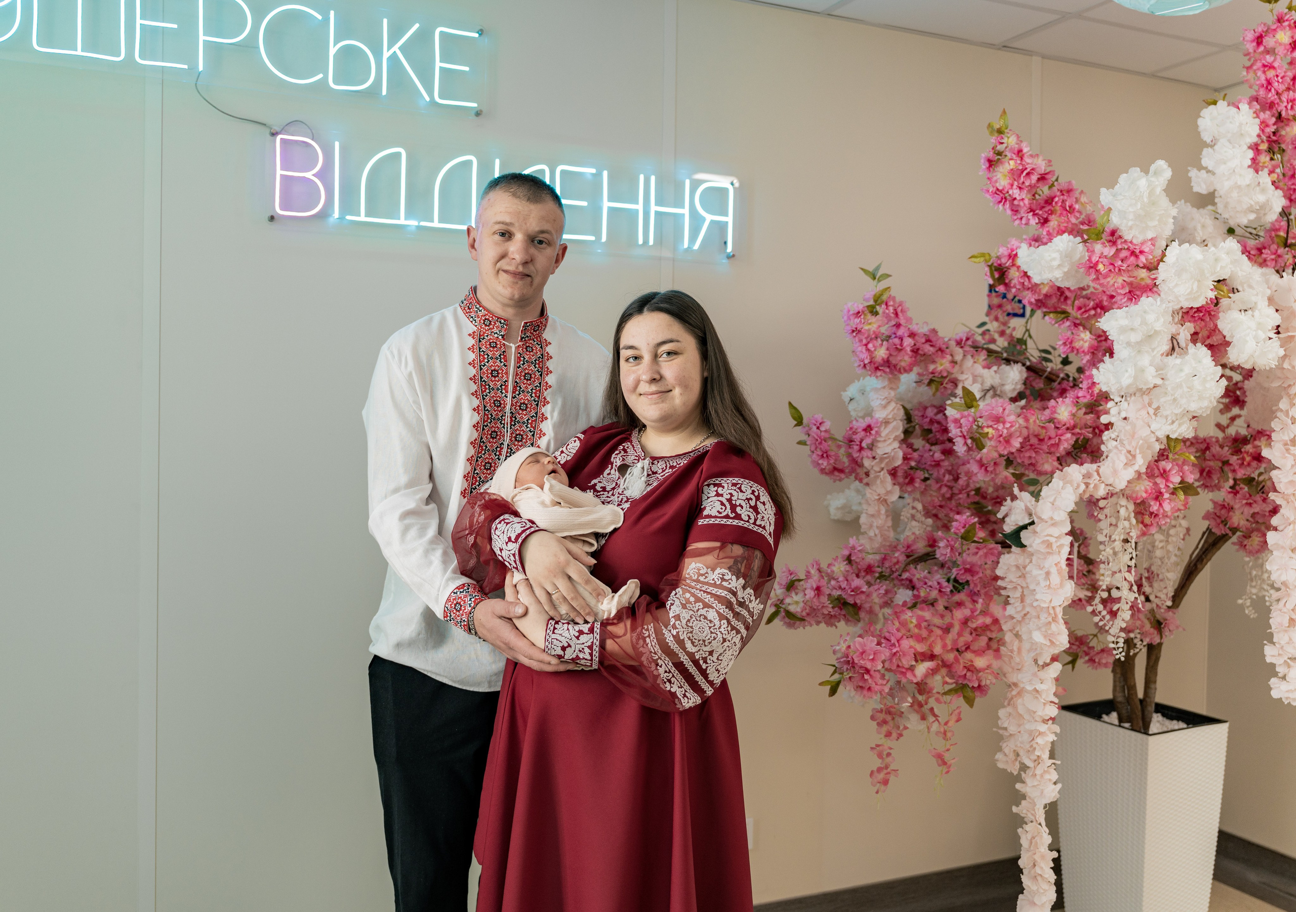 Виписка з пологового №3. Сімейний фотограф Київ Наталія Шкаврон