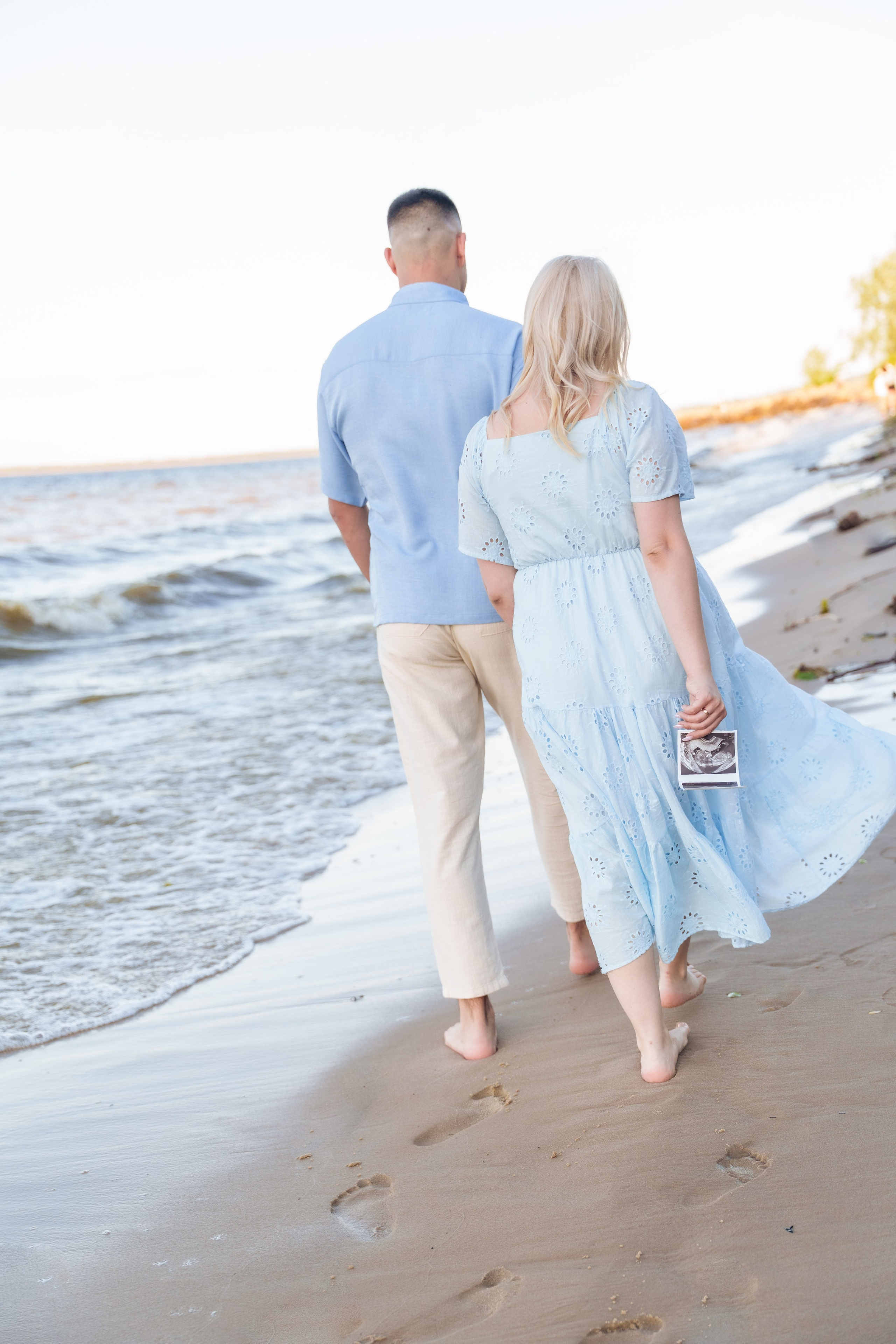 Гендер паті на Київському морі. Family photographer in Kiev Natalia Shkavron