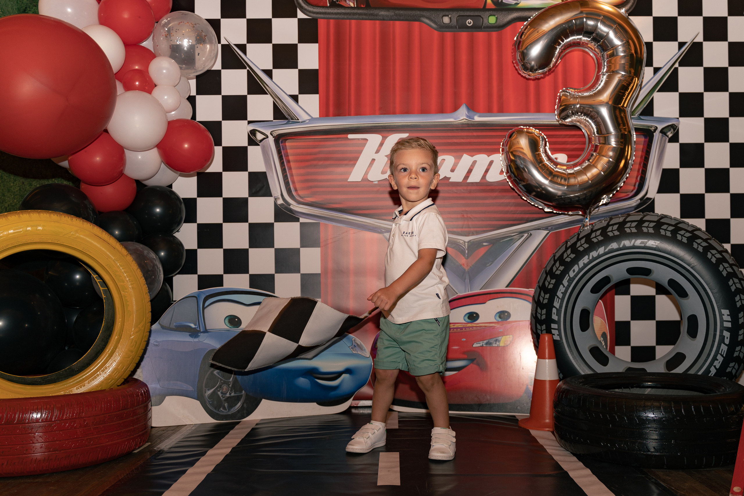 Святкування Дня Народження Картера. Сімейний фотограф Київ Наталія Шкаврон