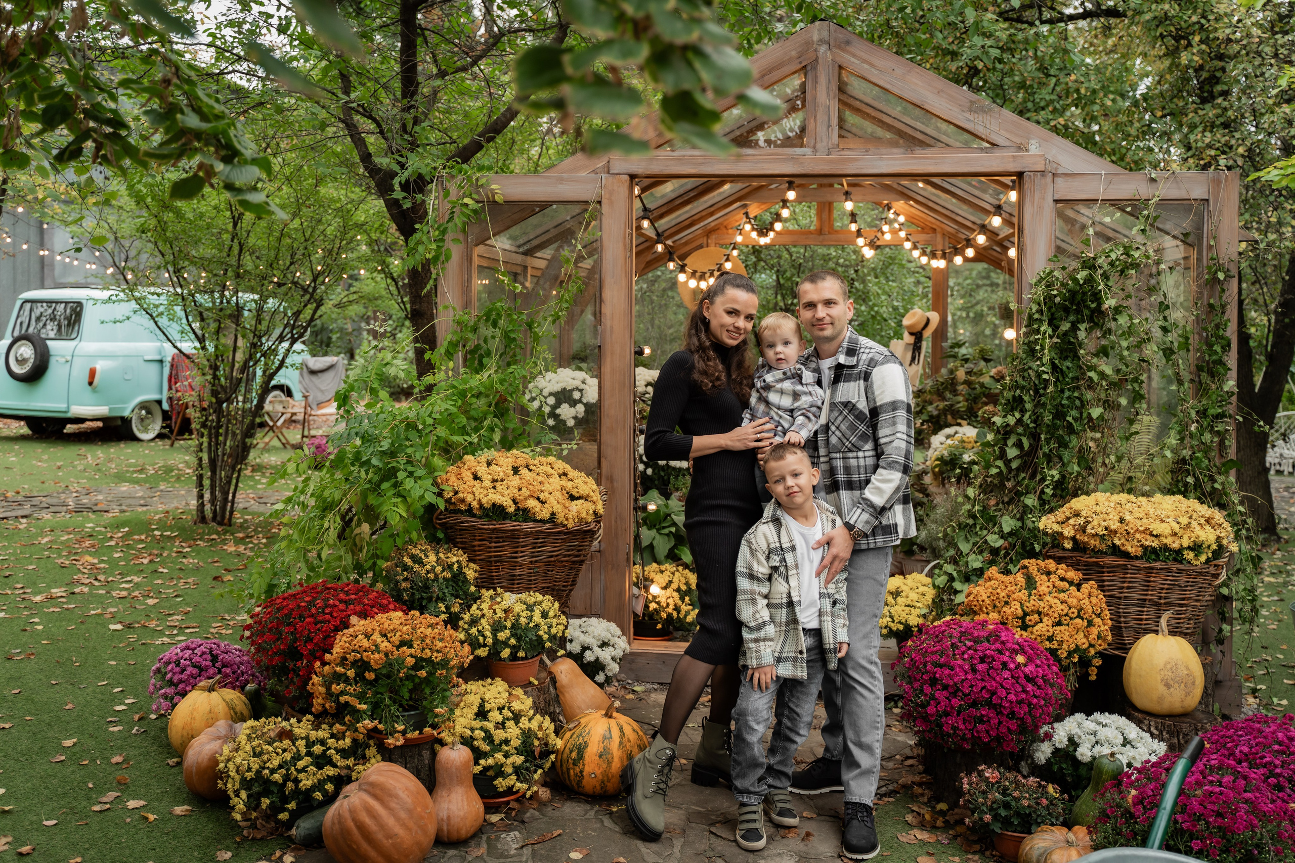 Сімейна осіння фотосесія. Family photographer in Kiev Natalia Shkavron