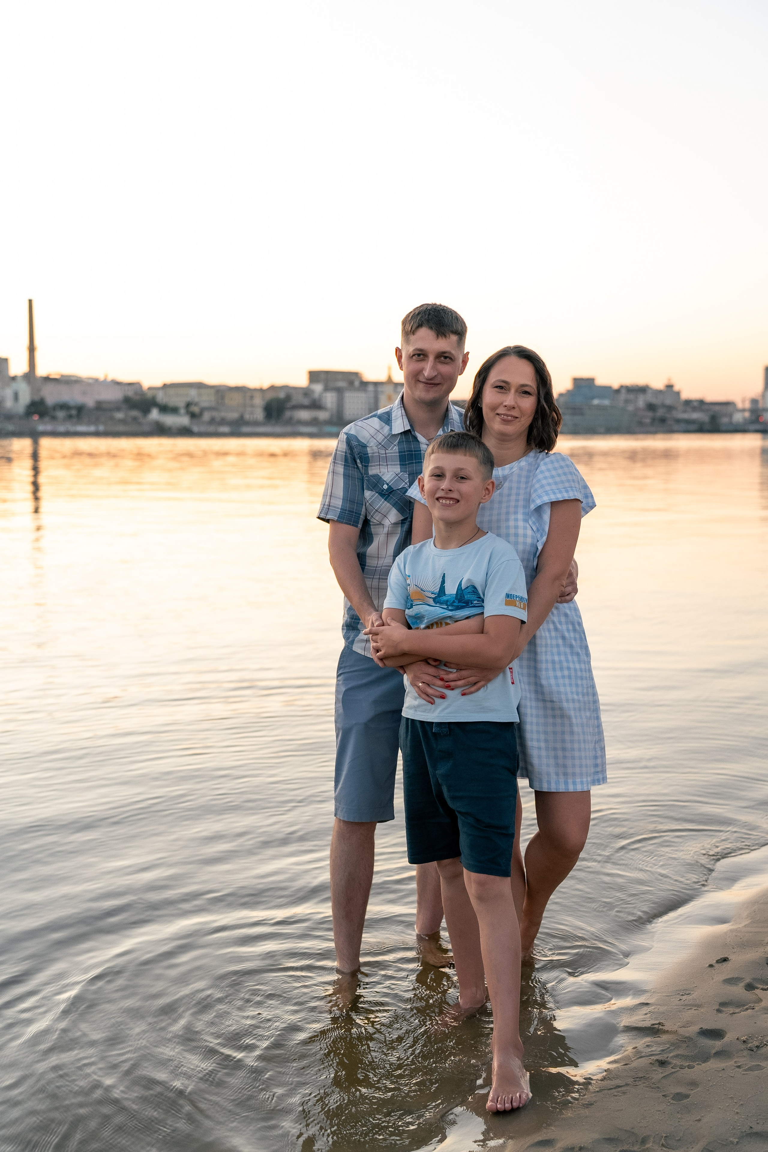 Сімейна фотосесія на Трухановому острові. Сімейний фотограф Київ Наталія Шкаврон