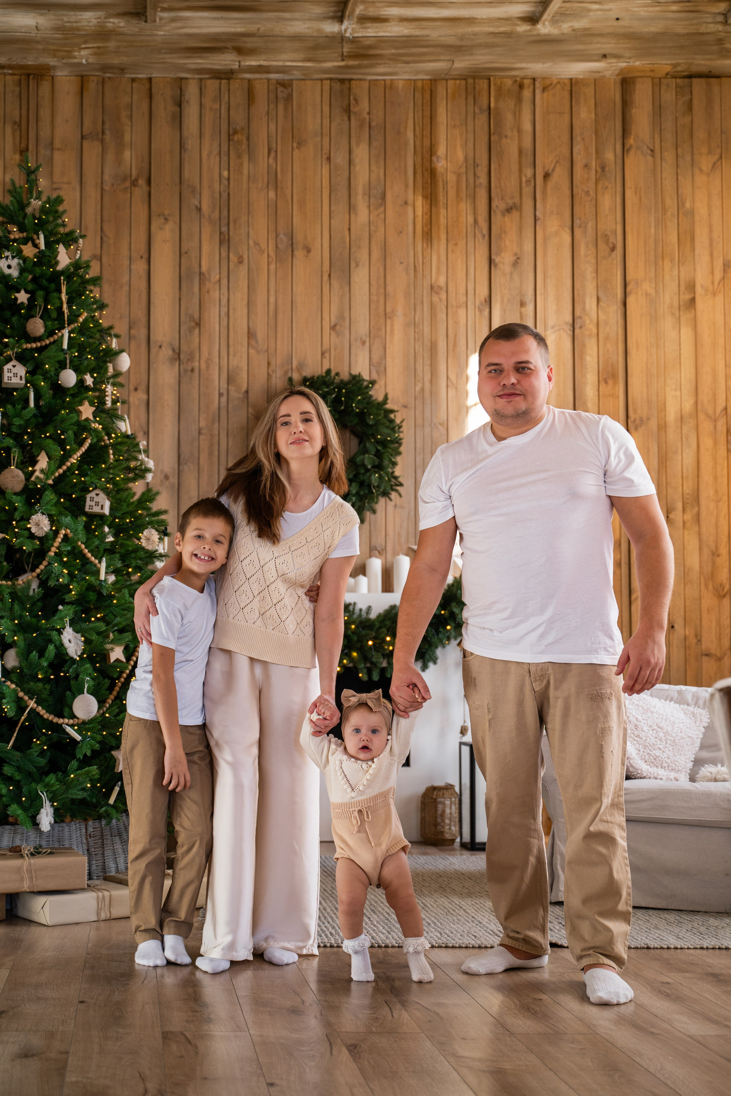 Новорічна фотосесія в студії Київ. Сімейний фотограф Київ Наталія Шкаврон