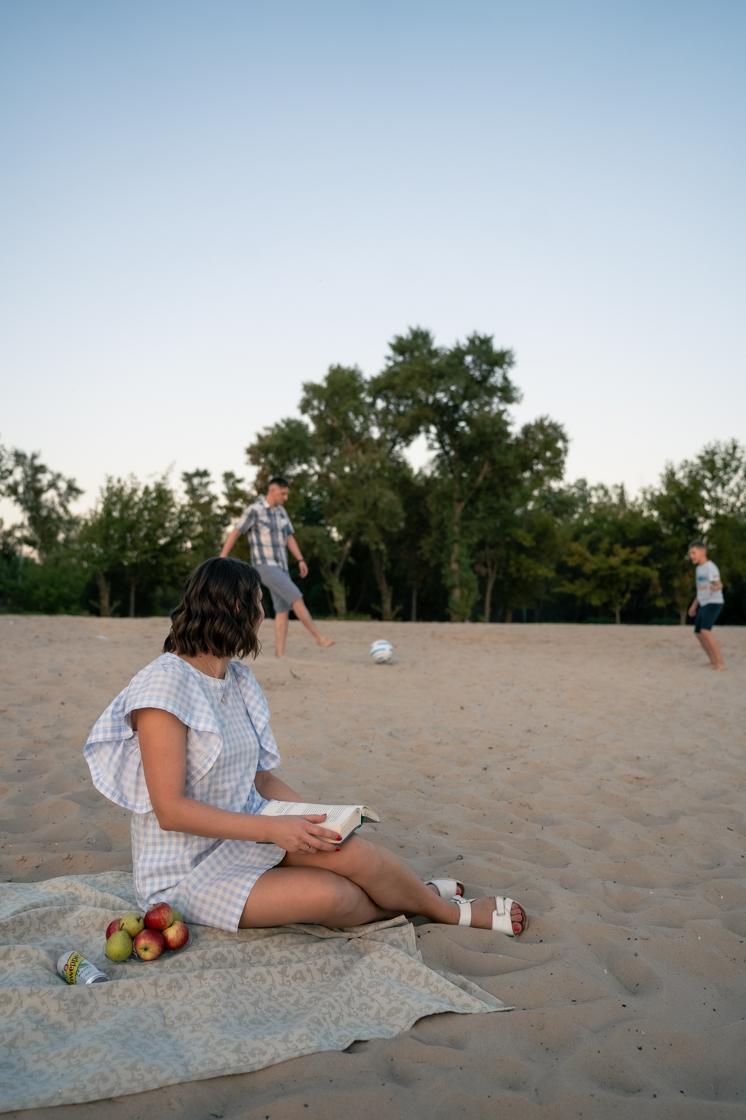 Сімейна фотосесія на Трухановому острові. Сімейний фотограф Київ Наталія Шкаврон