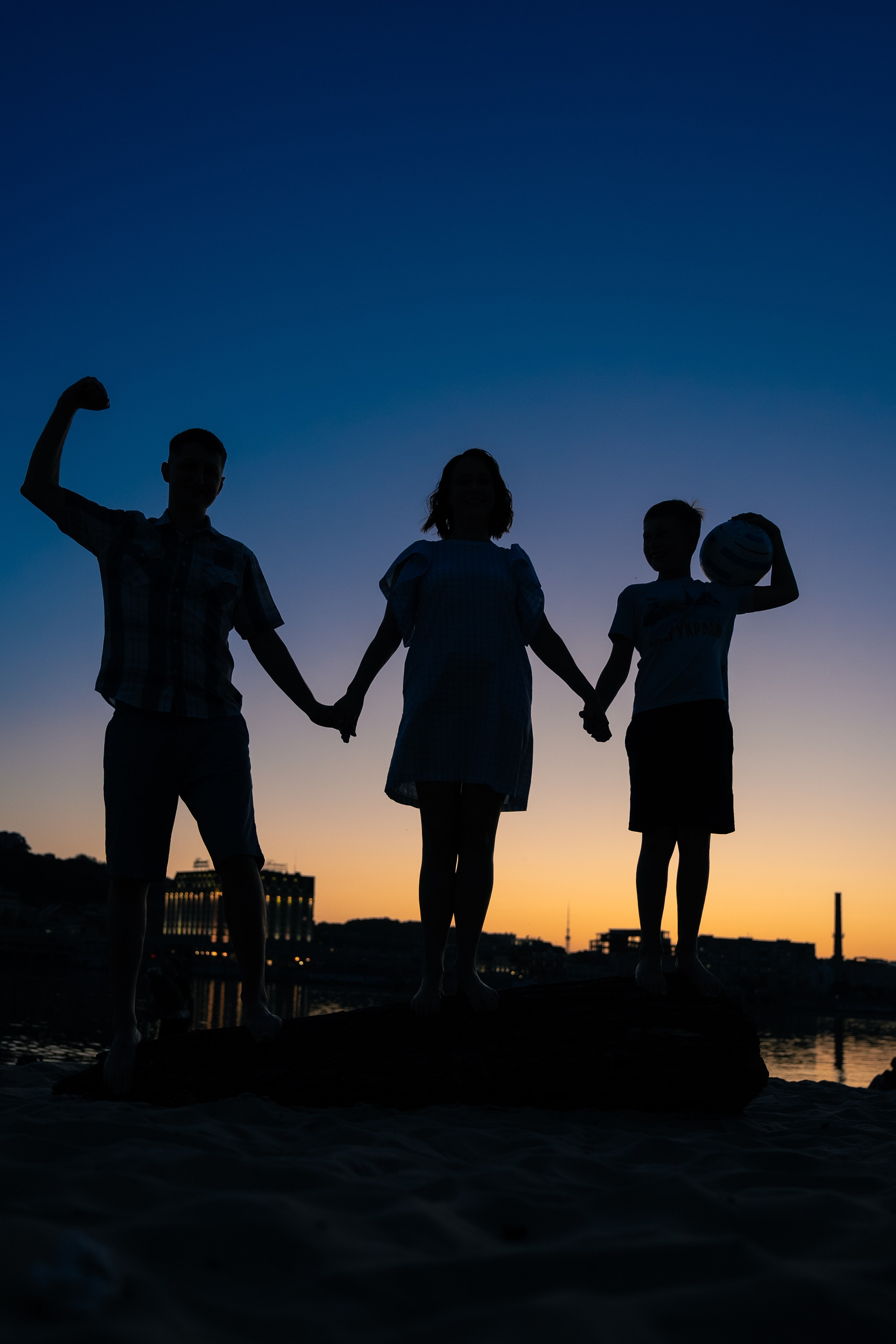 Сімейна фотосесія на Трухановому острові. Сімейний фотограф Київ Наталія Шкаврон