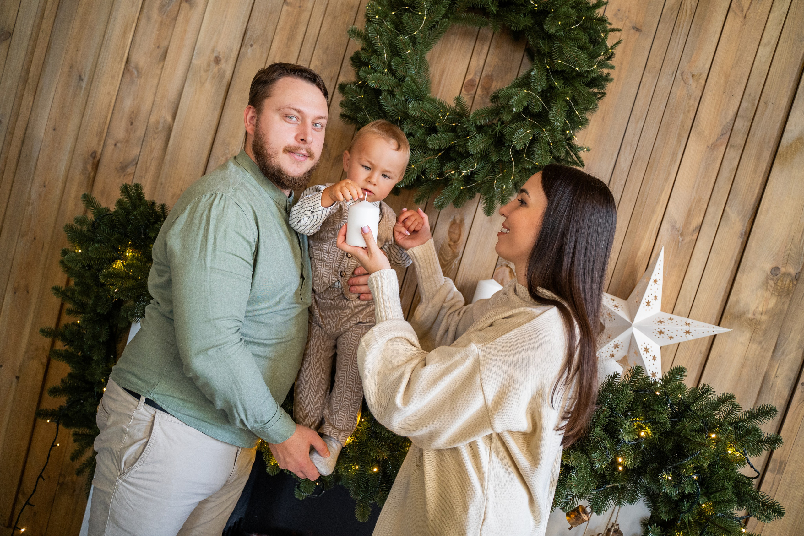 новорічна фотосесія київ, сімейний фотогра київ, фотограф київ, фотограф білогородка, фотограф вишневе, фотосесія в студії, новорінча фотосесія в студії,  київ фотограф, сімейний фотограф Гатне фотограф, тарасівка фотограф, 