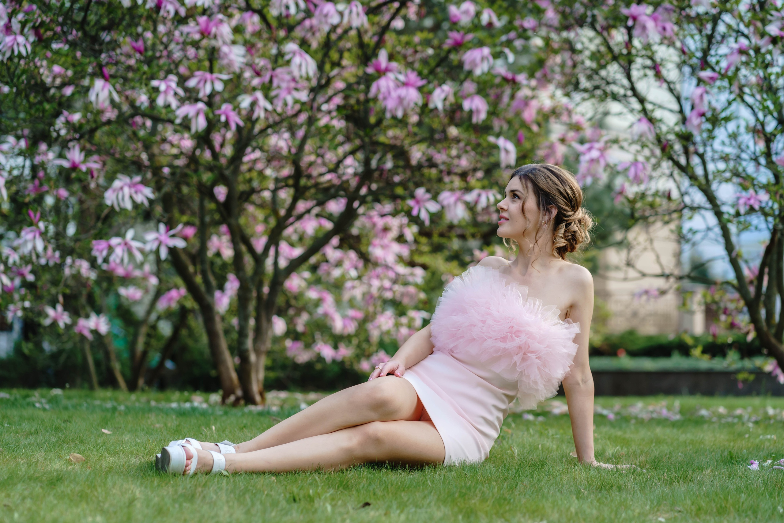 Фотосесія в магноліях. Сімейний фотограф Київ Наталія Шкаврон
