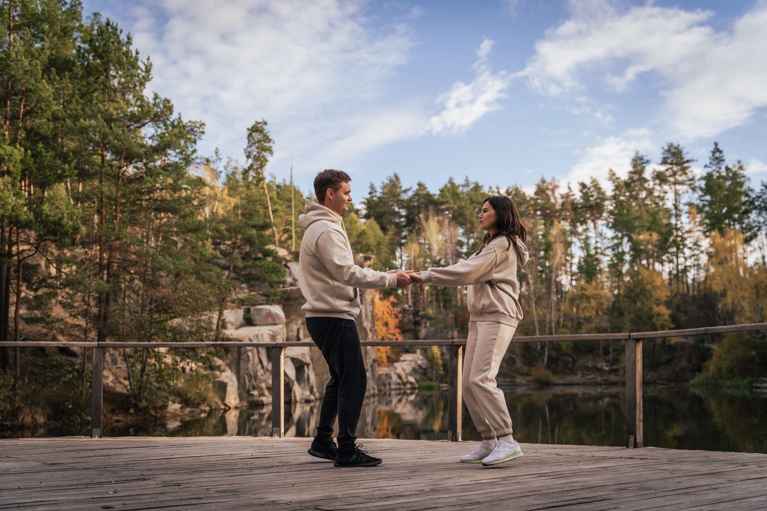 Сімейна фотосесія на природі біля Коростишівського карєру. Сімейний фотограф Київ Наталія Шкаврон