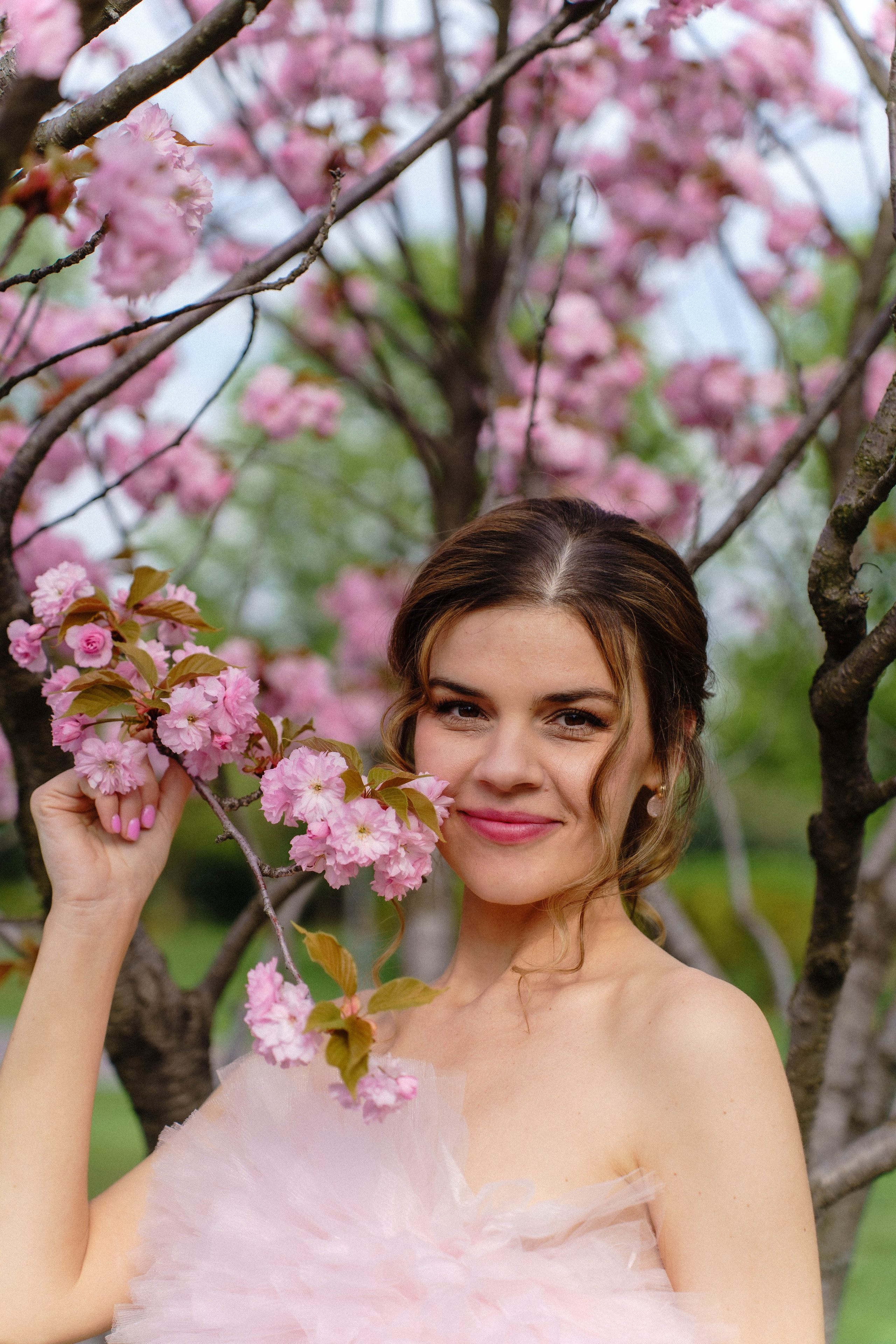 Фотосесія в сакурах. Family photographer in Kiev Natalia Shkavron