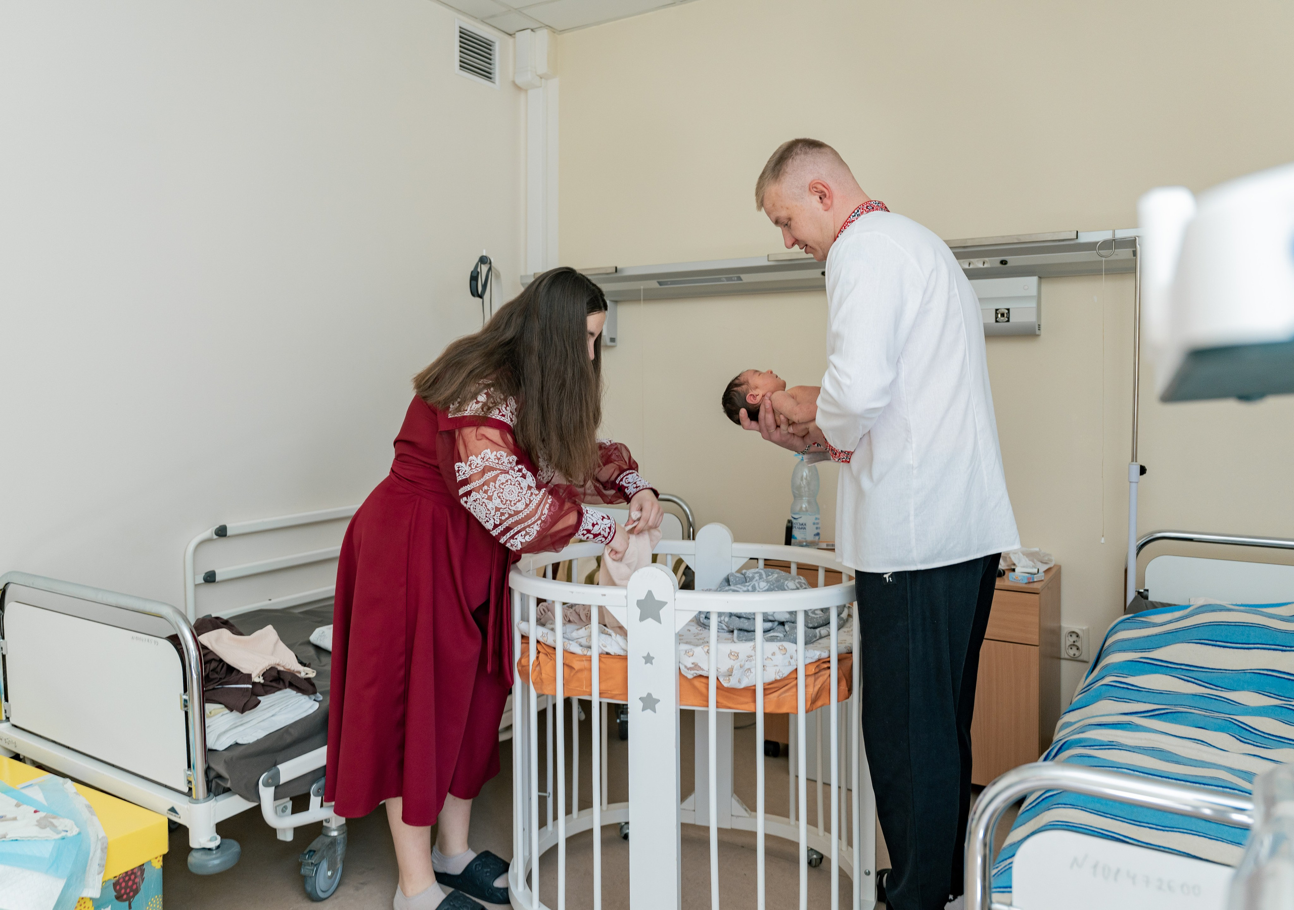 Виписка з пологового №3. Сімейний фотограф Київ Наталія Шкаврон