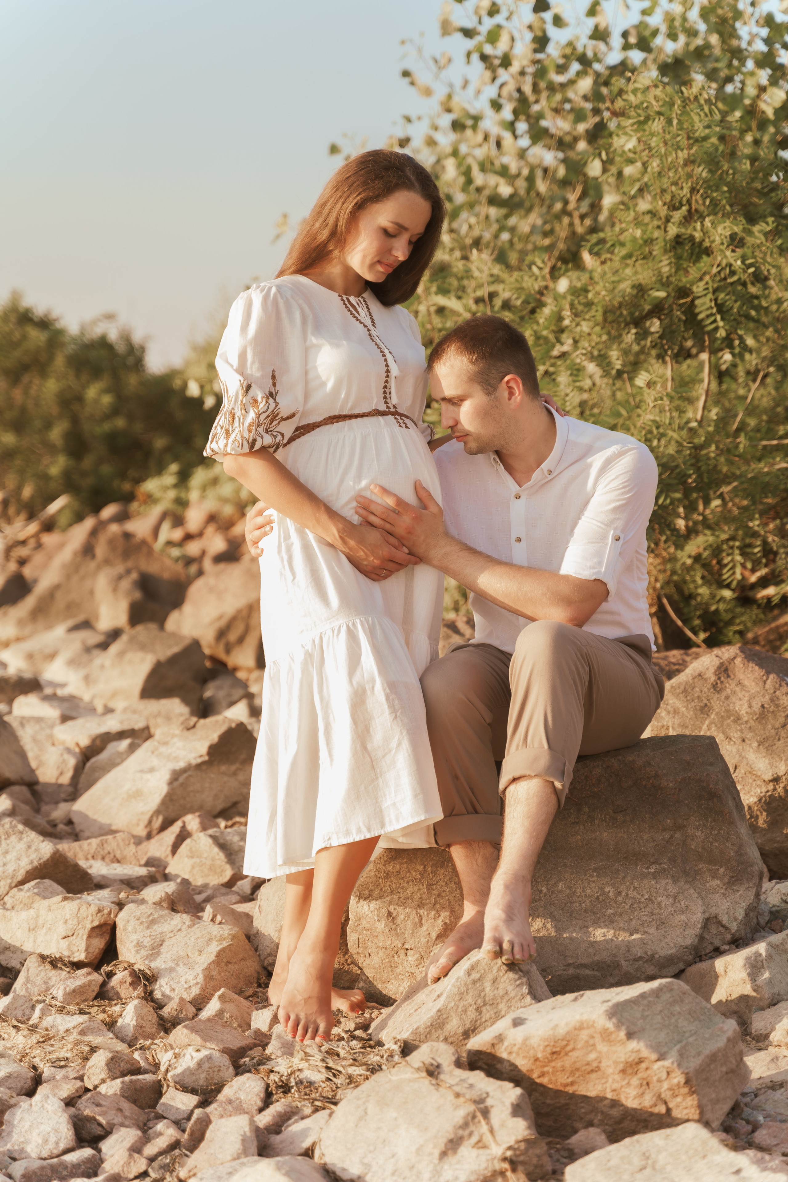 Фотосесія вагітності біля Київського моря. Сімейний фотограф Київ Наталія Шкаврон