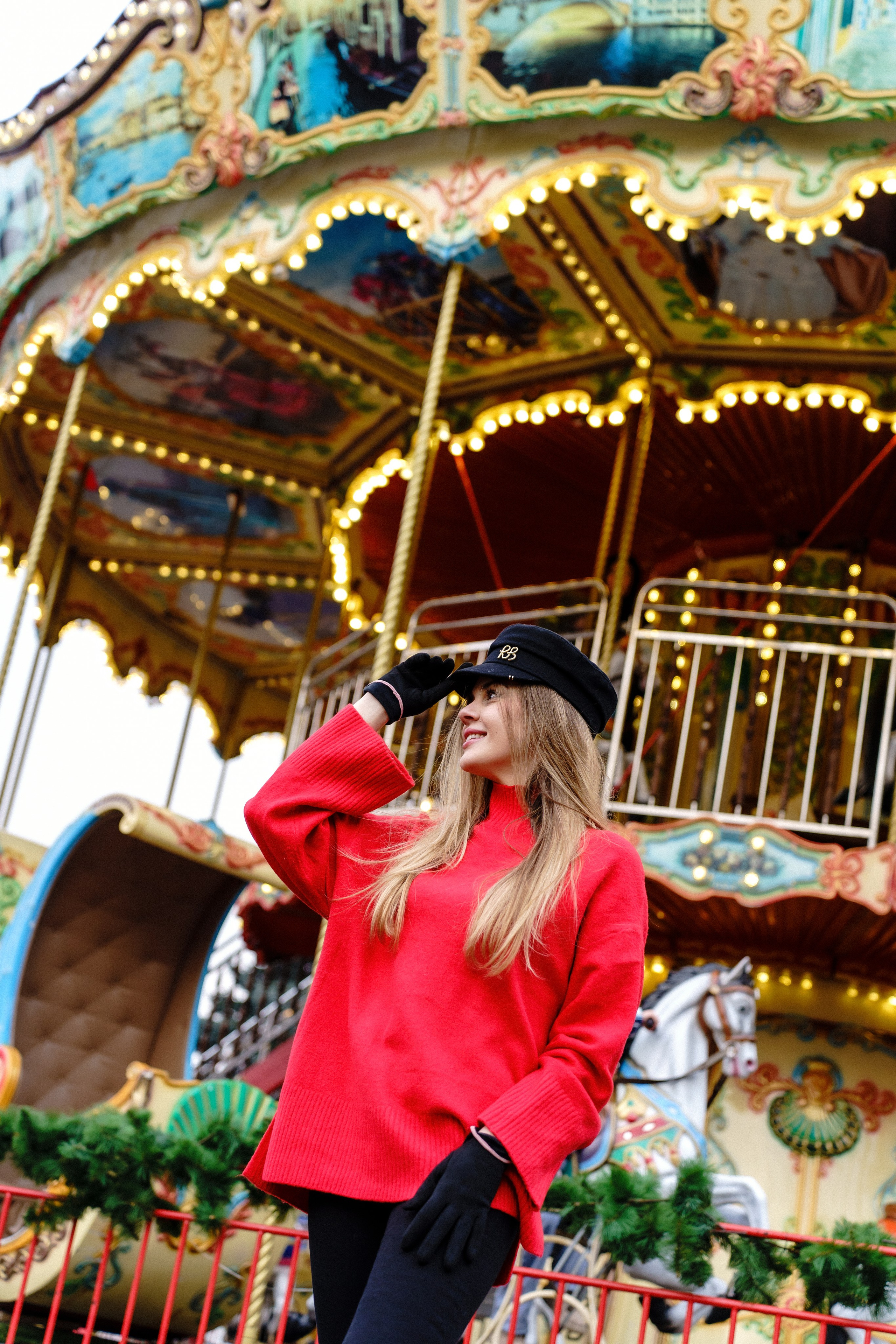 Новорічна індивідуальна фотосесія на ВДНГ. Сімейний фотограф Київ Наталія Шкаврон