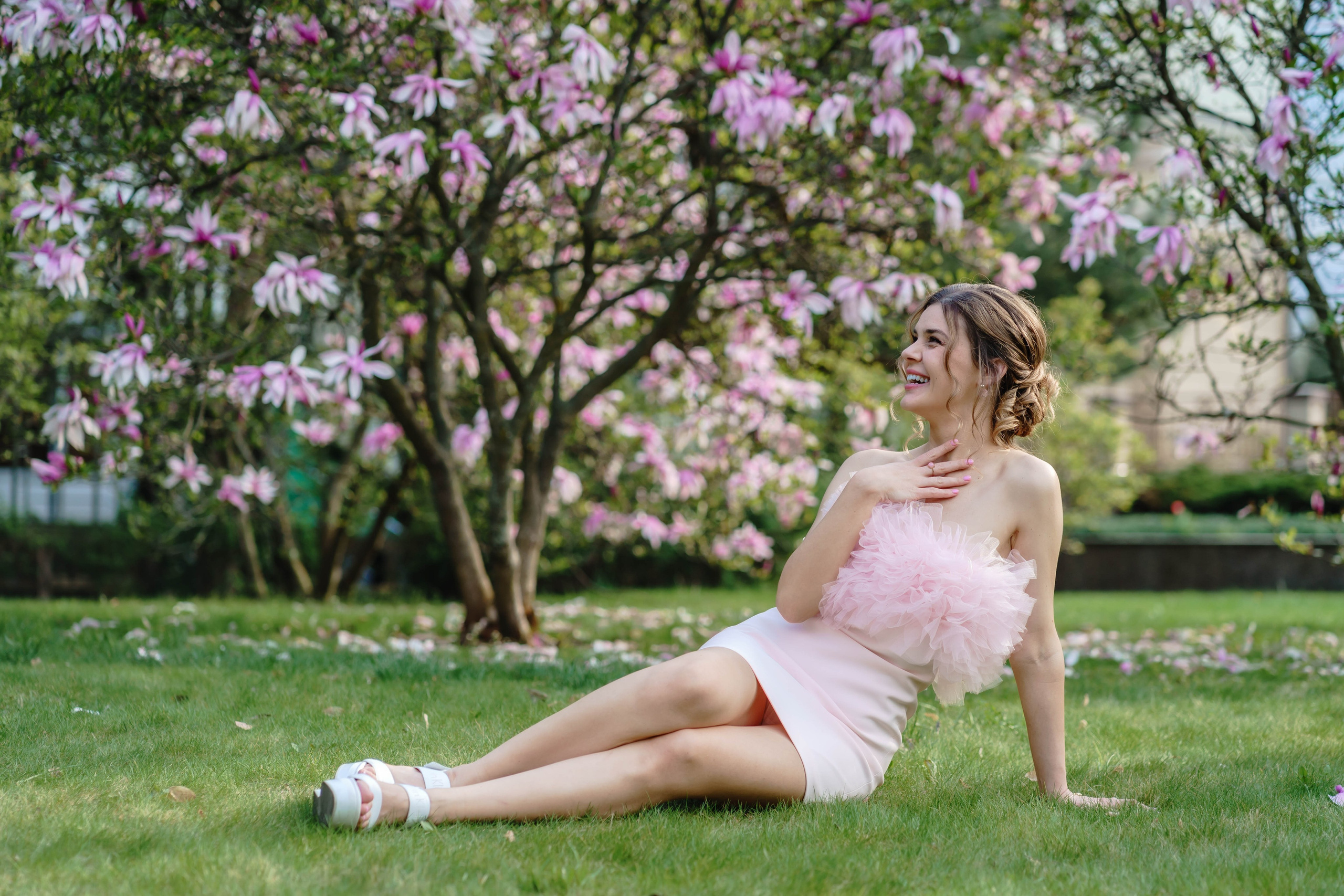Фотосесія в магноліях. Сімейний фотограф Київ Наталія Шкаврон