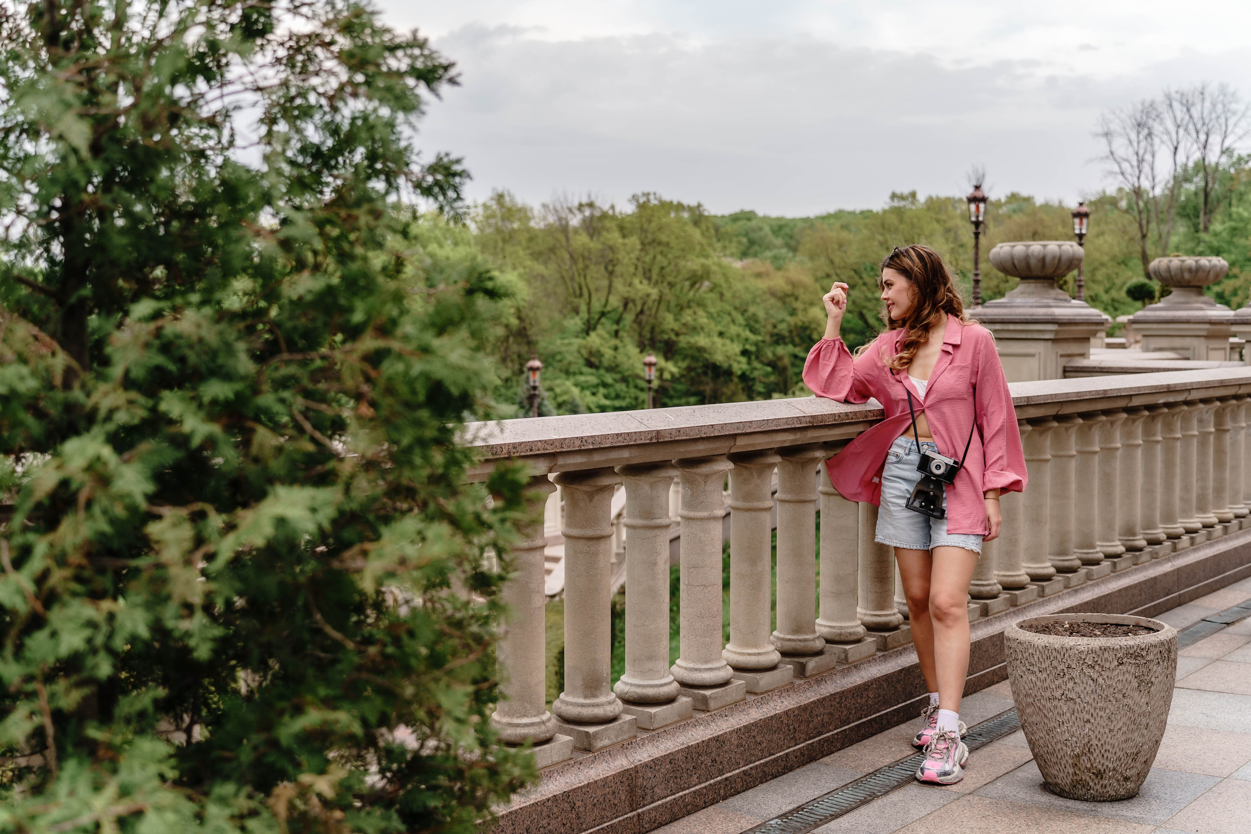 Фотосесія в сакурах. Family photographer in Kiev Natalia Shkavron