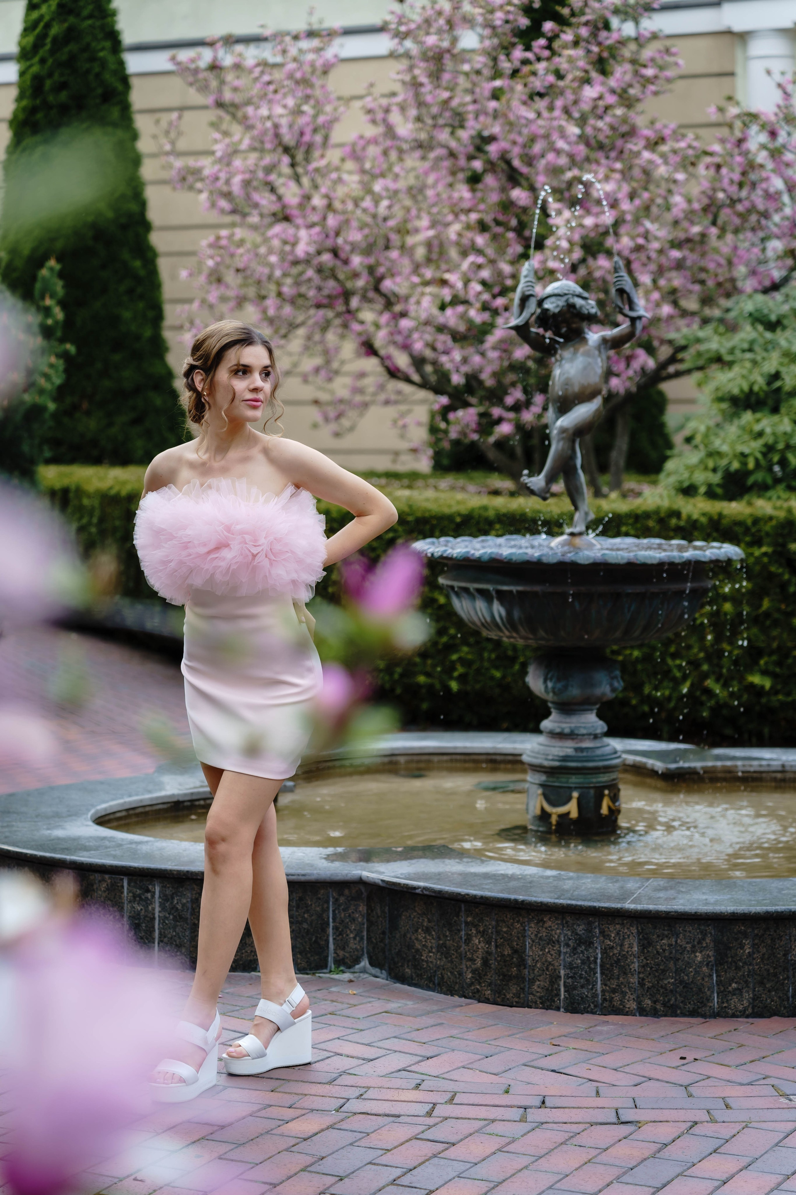 Фотосесія в магноліях. Сімейний фотограф Київ Наталія Шкаврон