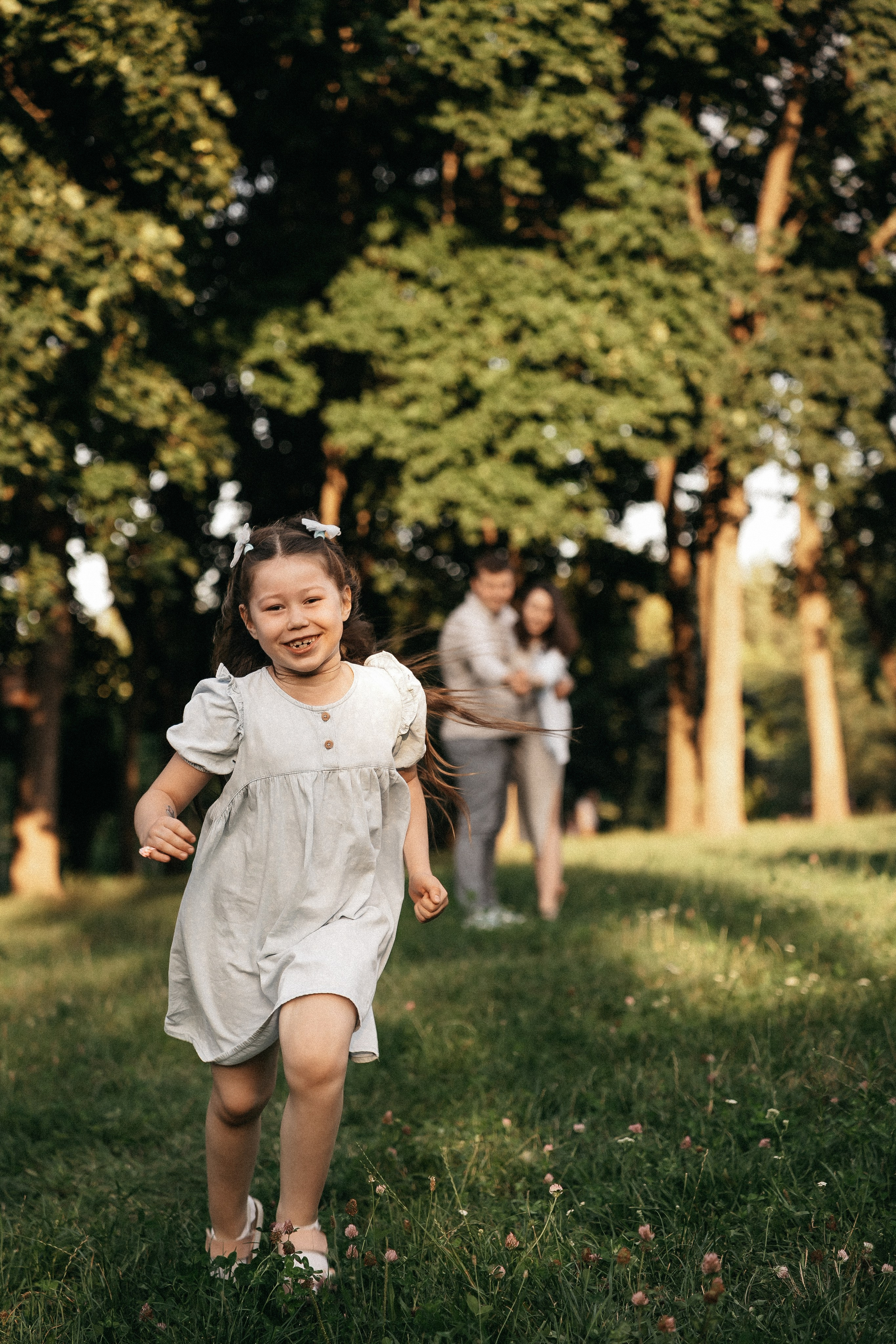 Сімейна фотосесія в парку. Сімейний фотограф Київ Наталія Шкаврон