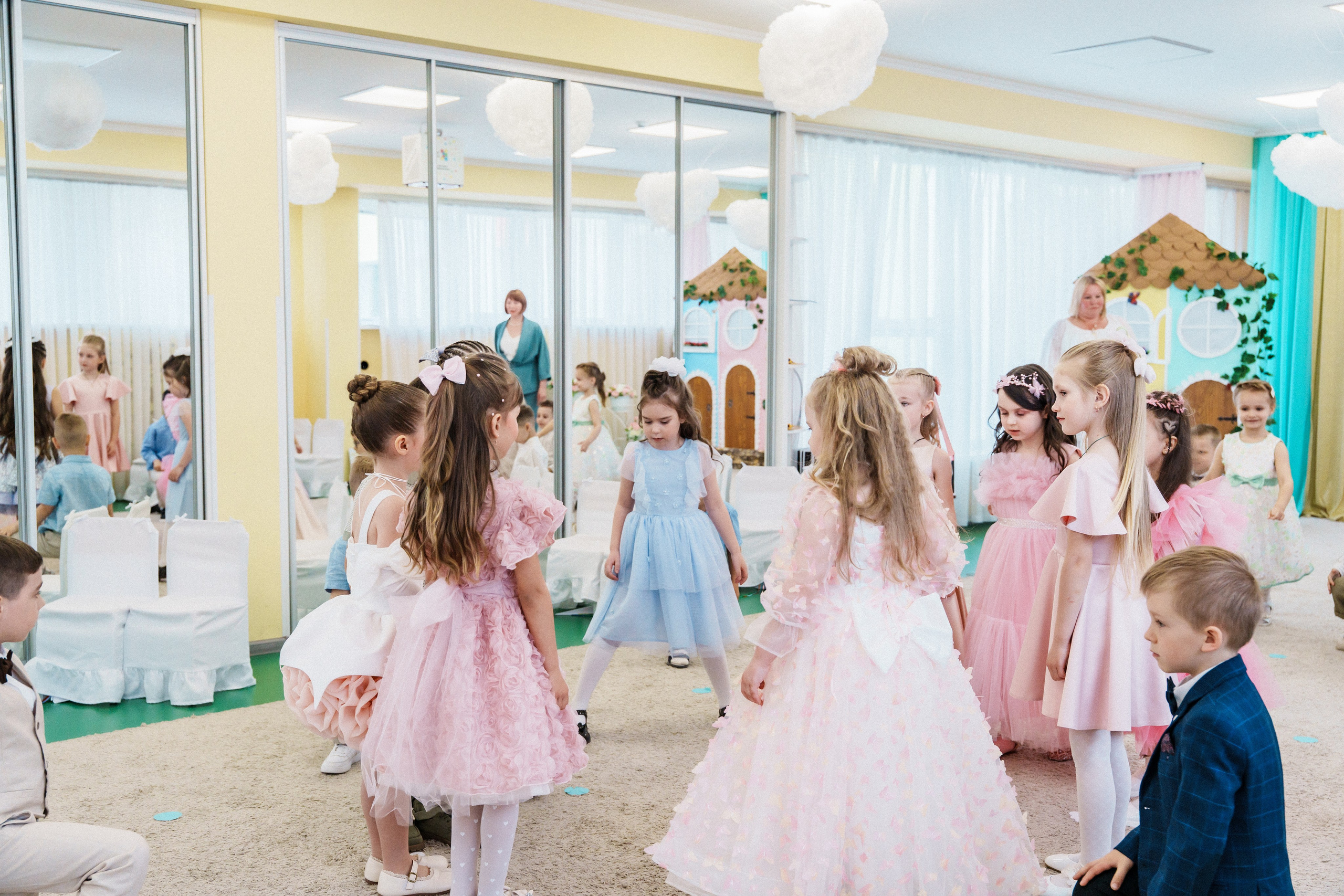 Випускний у садку. Сімейний фотограф Київ Наталія Шкаврон