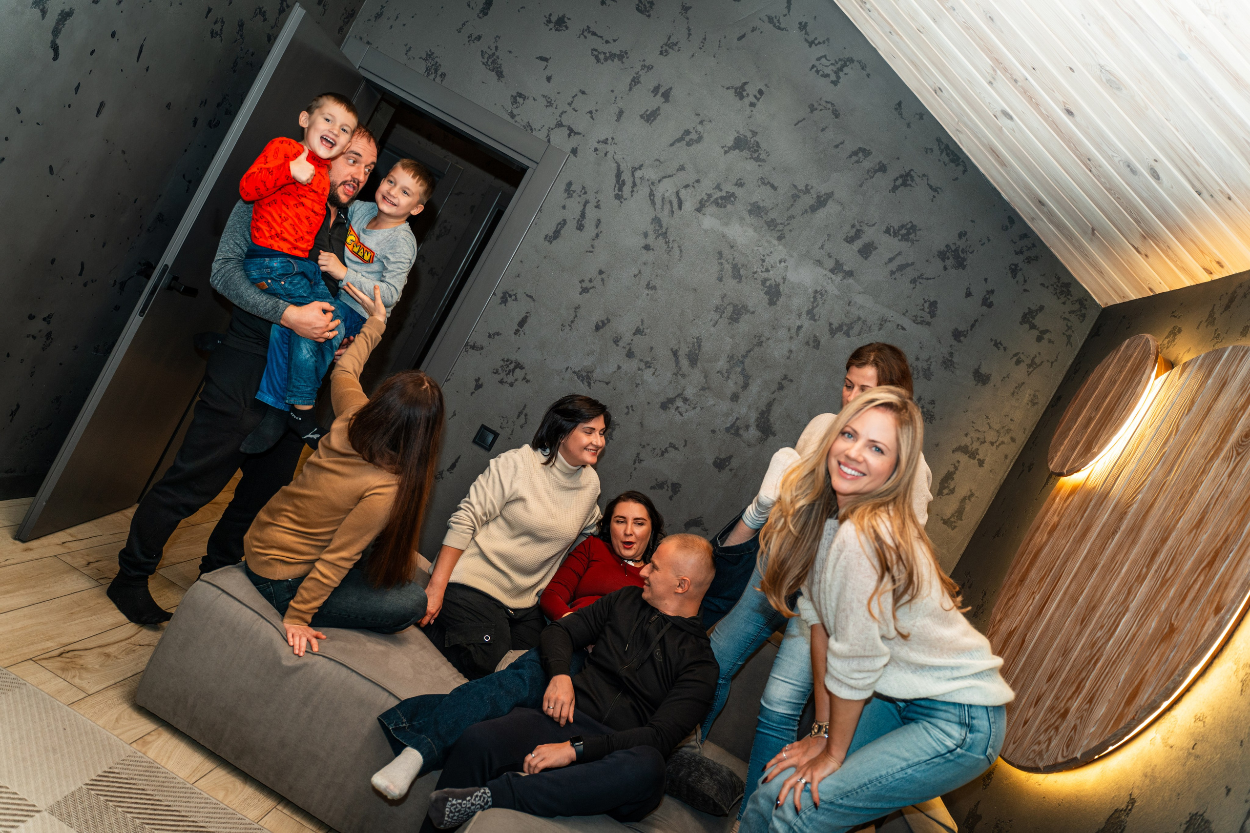 Зустріч з подругами. Сімейний фотограф Київ Наталія Шкаврон