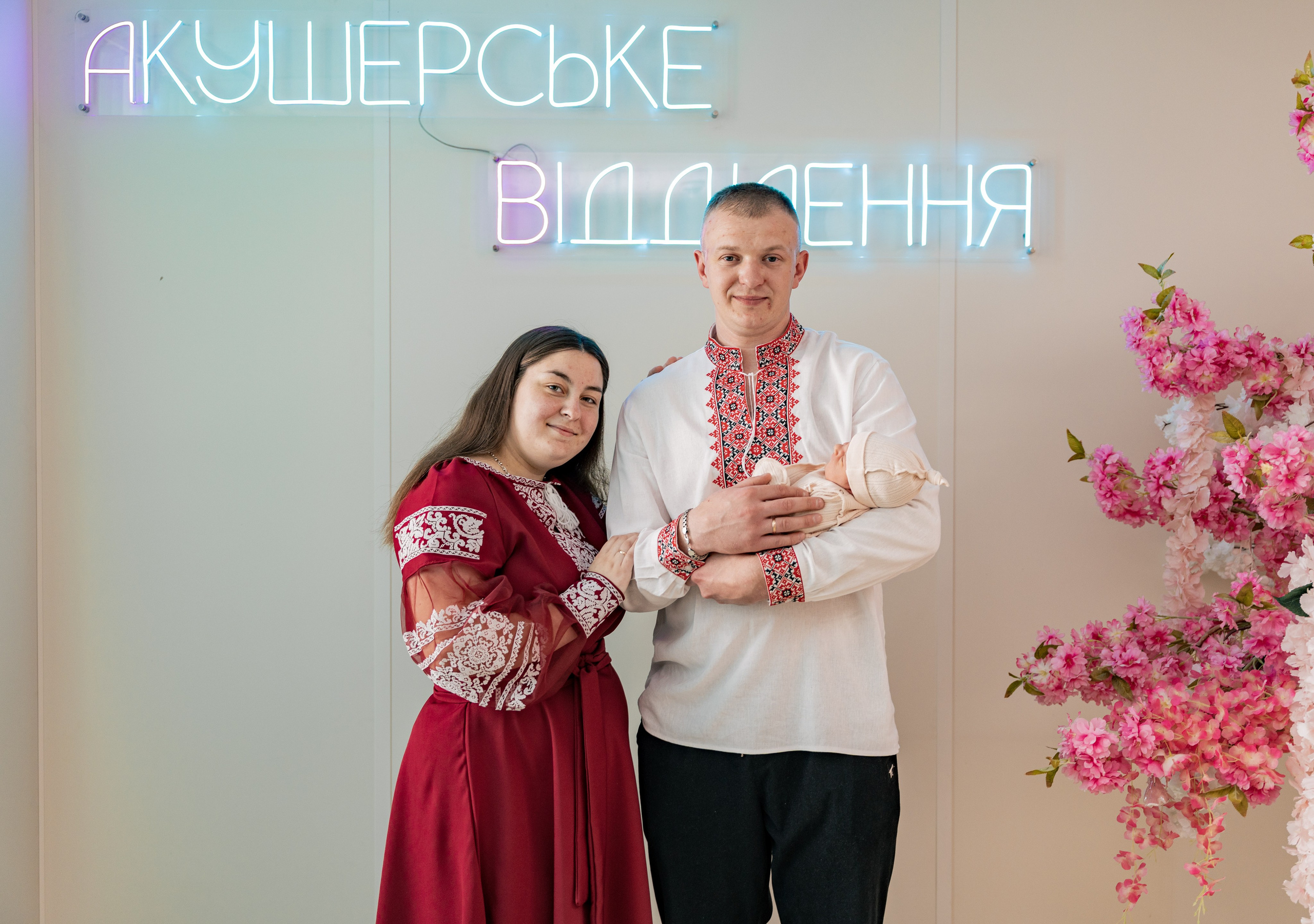 Виписка з пологового №3. Сімейний фотограф Київ Наталія Шкаврон