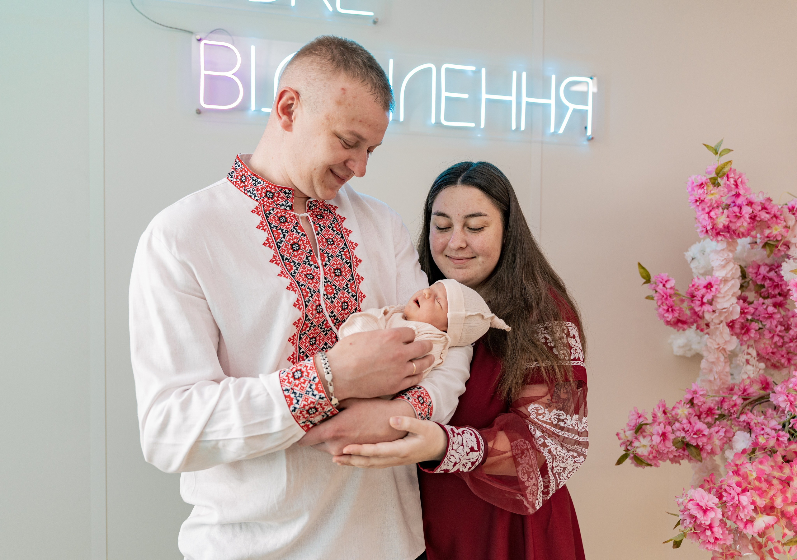Виписка з пологового №3. Сімейний фотограф Київ Наталія Шкаврон