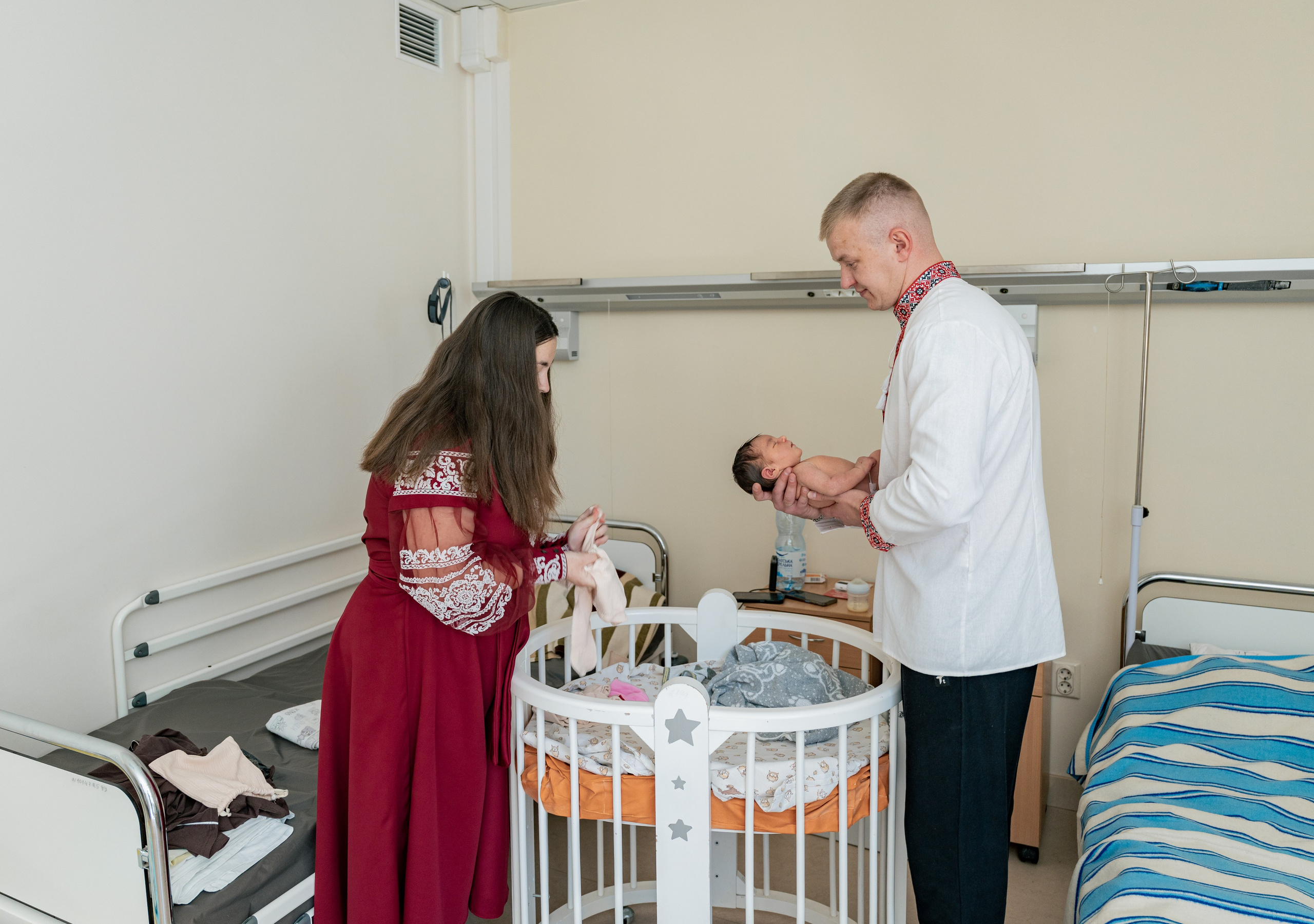 Виписка з пологового №3. Сімейний фотограф Київ Наталія Шкаврон