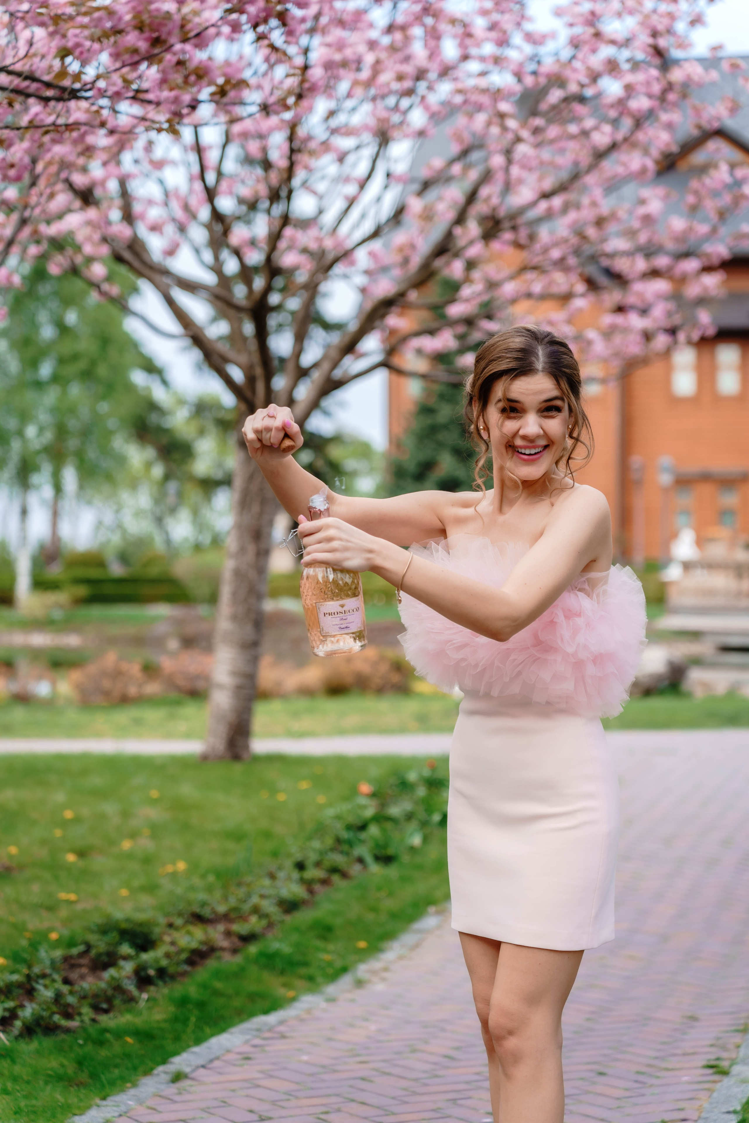 Фотосесія в сакурах. Family photographer in Kiev Natalia Shkavron