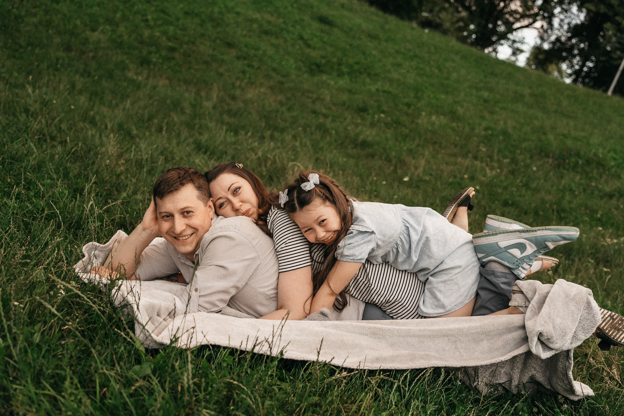 Сімейна фотосесія в парку. Сімейний фотограф Київ Наталія Шкаврон