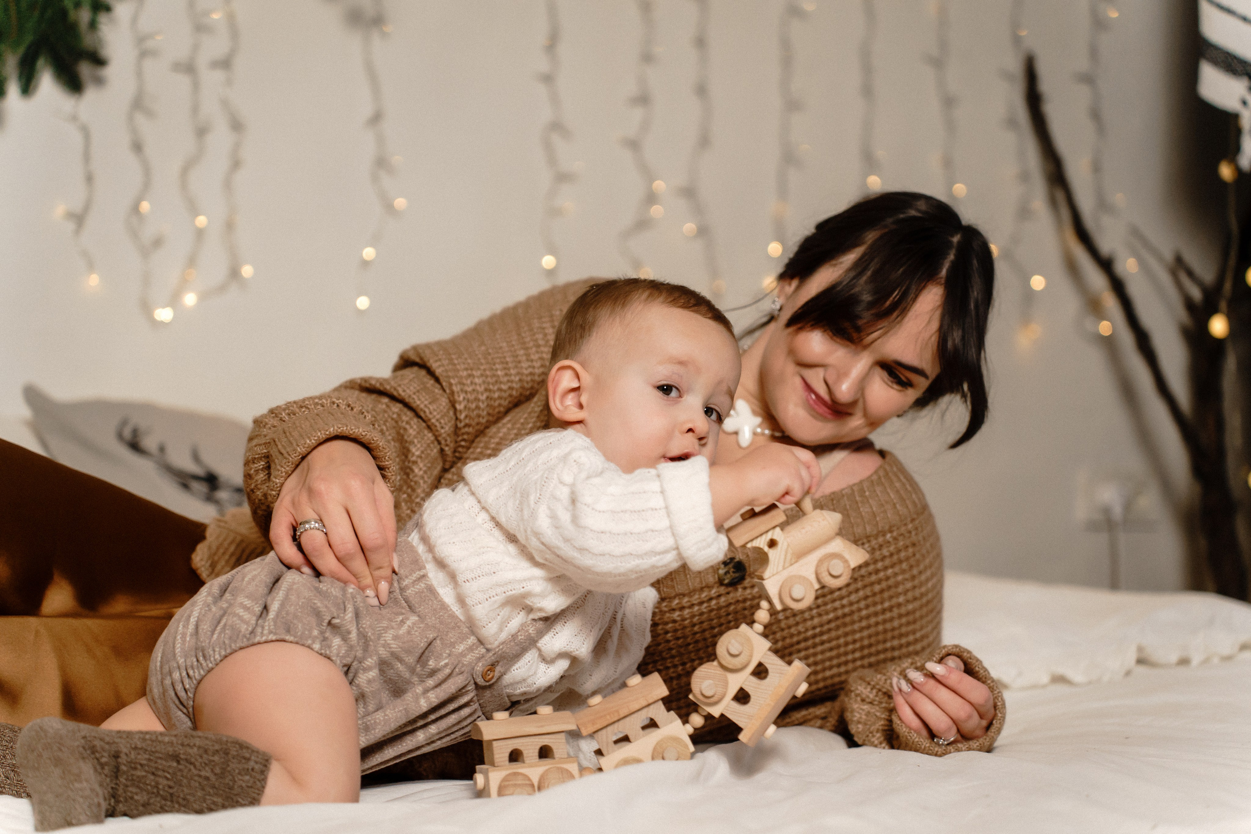 Новорічна фотосесія мами та сина. Family photographer in Kiev Natalia Shkavron