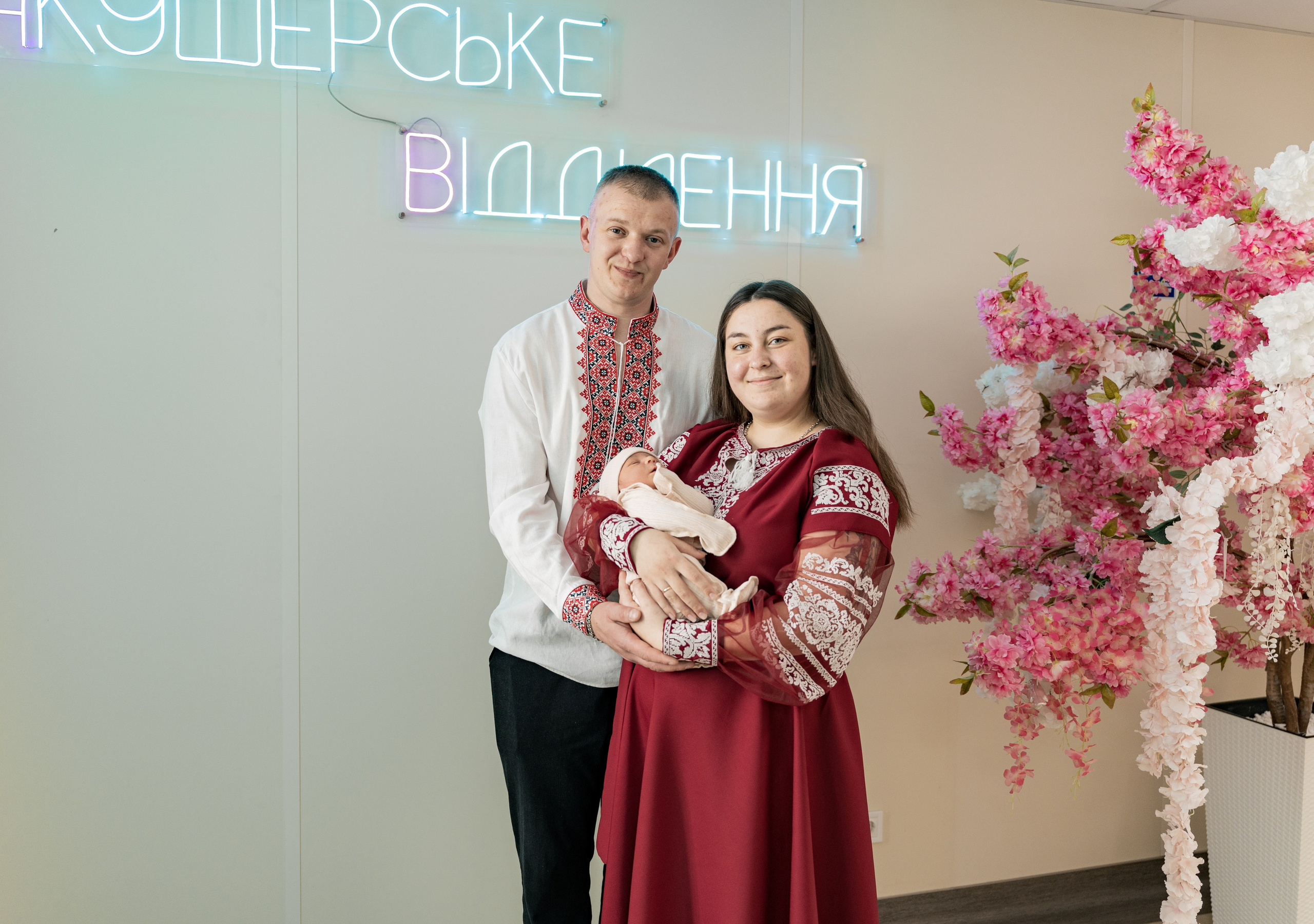Виписка з пологового №3. Сімейний фотограф Київ Наталія Шкаврон