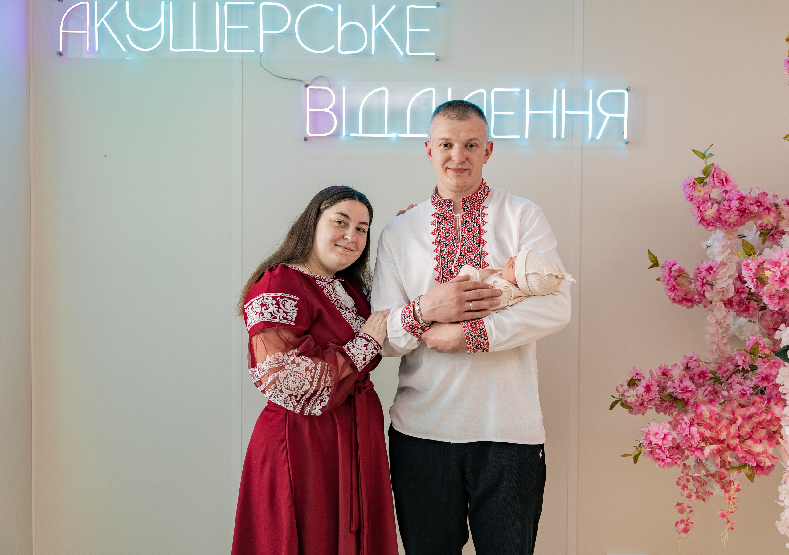 Виписка з пологового №3. Сімейний фотограф Київ Наталія Шкаврон