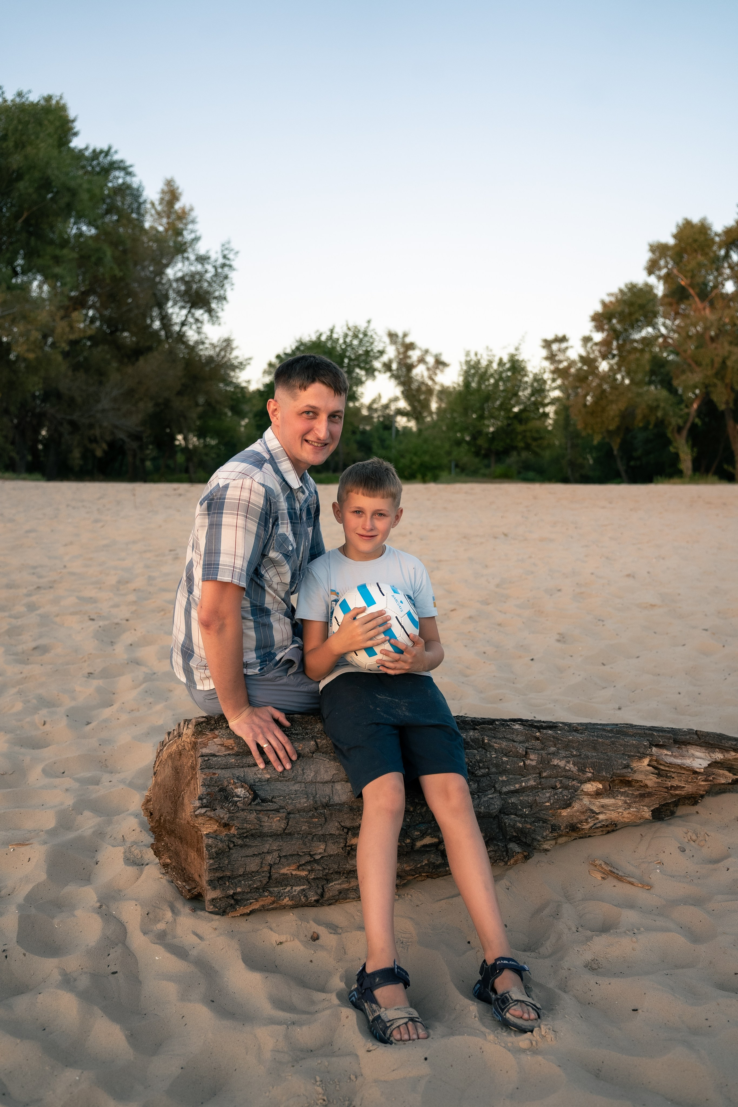 Сімейна фотосесія на Трухановому острові. Сімейний фотограф Київ Наталія Шкаврон