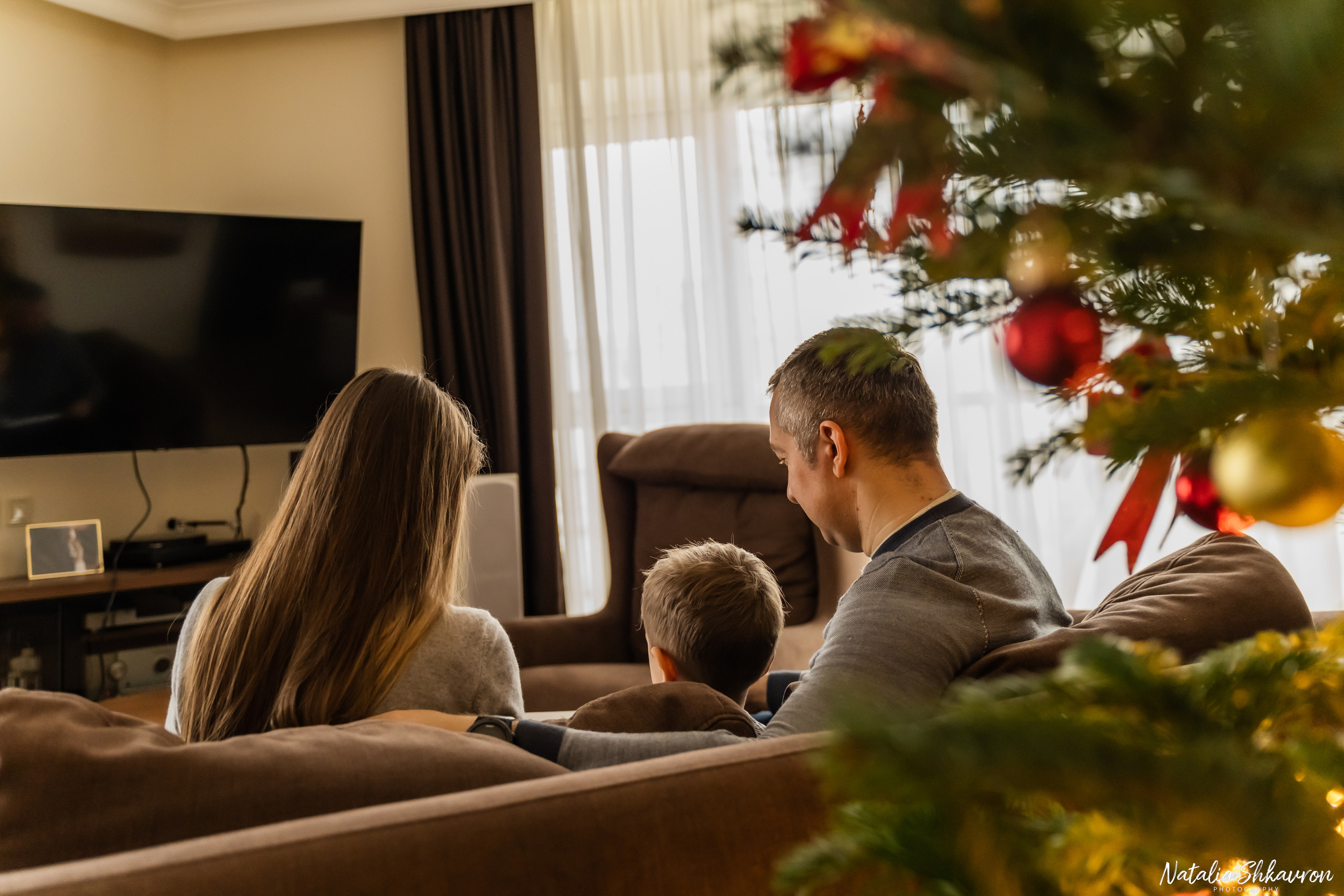 Новорічна фотосесія вдома. Сімейний фотограф Київ Наталія Шкаврон