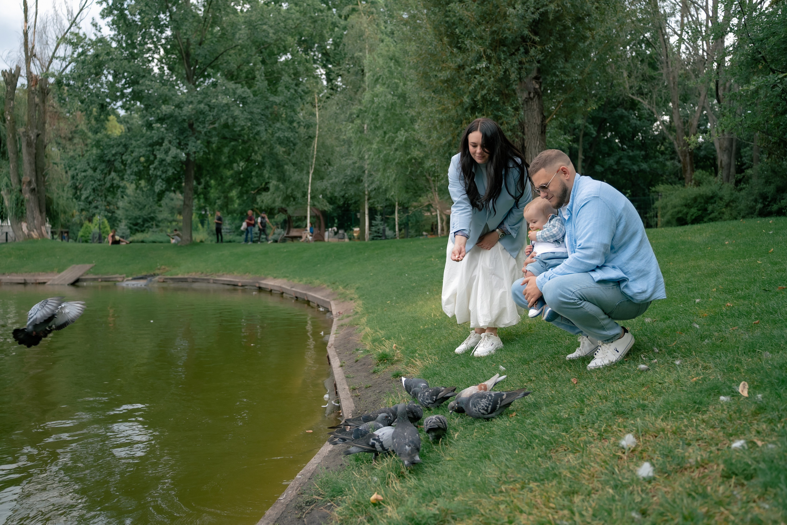Сімейна фотосесія у парку Прага. Сімейний фотограф Київ Наталія Шкаврон