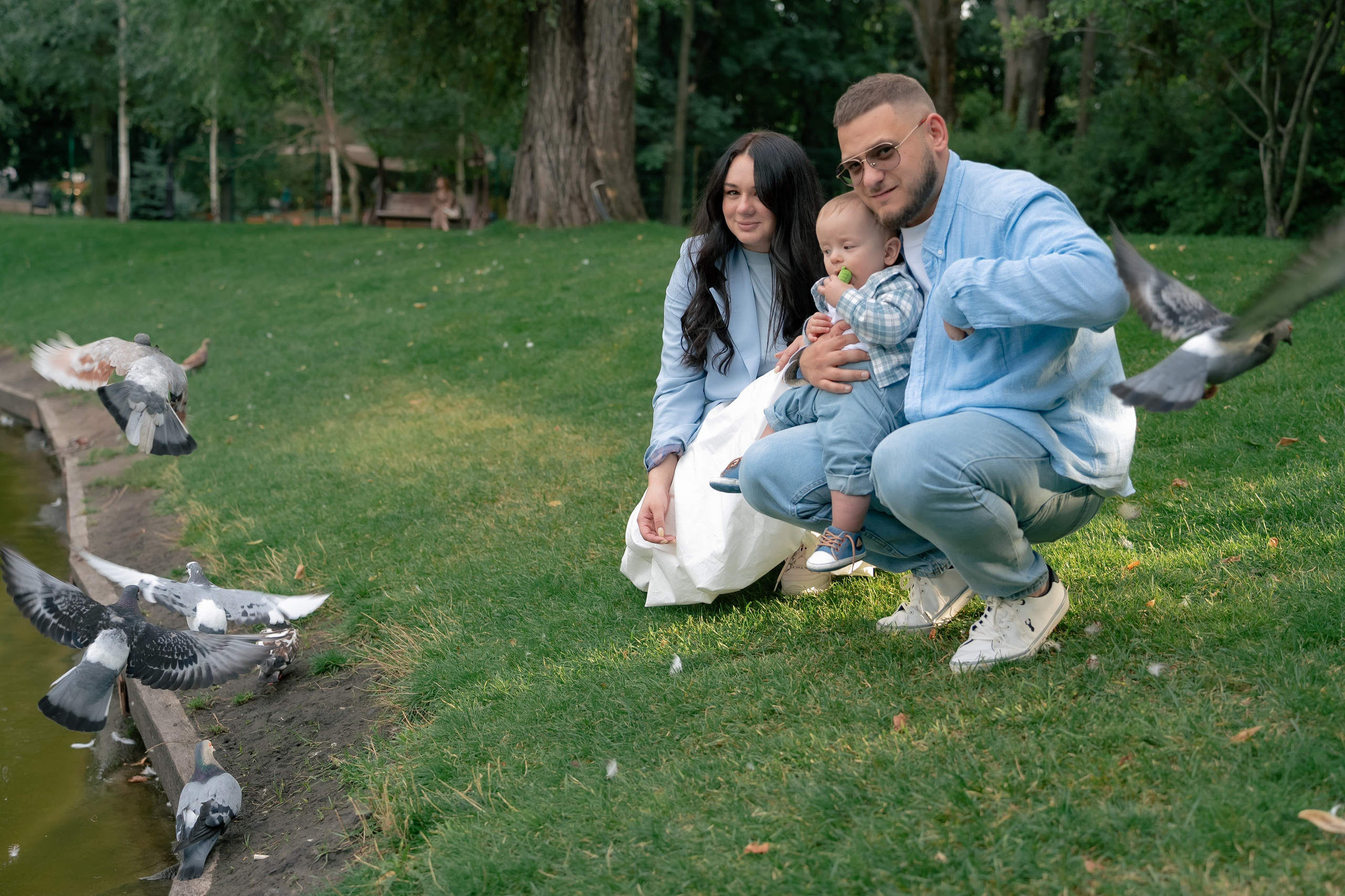 Сімейна фотосесія у парку Прага. Сімейний фотограф Київ Наталія Шкаврон