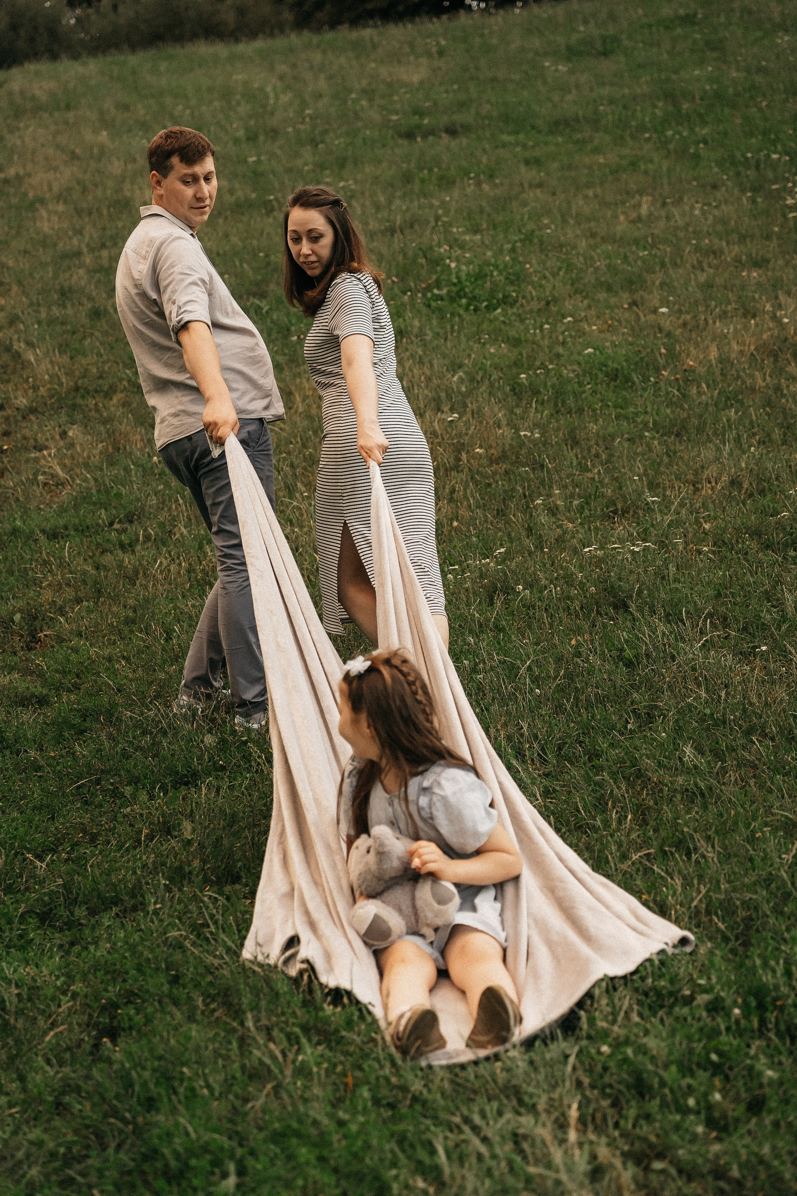 Сімейна фотосесія в парку. Сімейний фотограф Київ Наталія Шкаврон