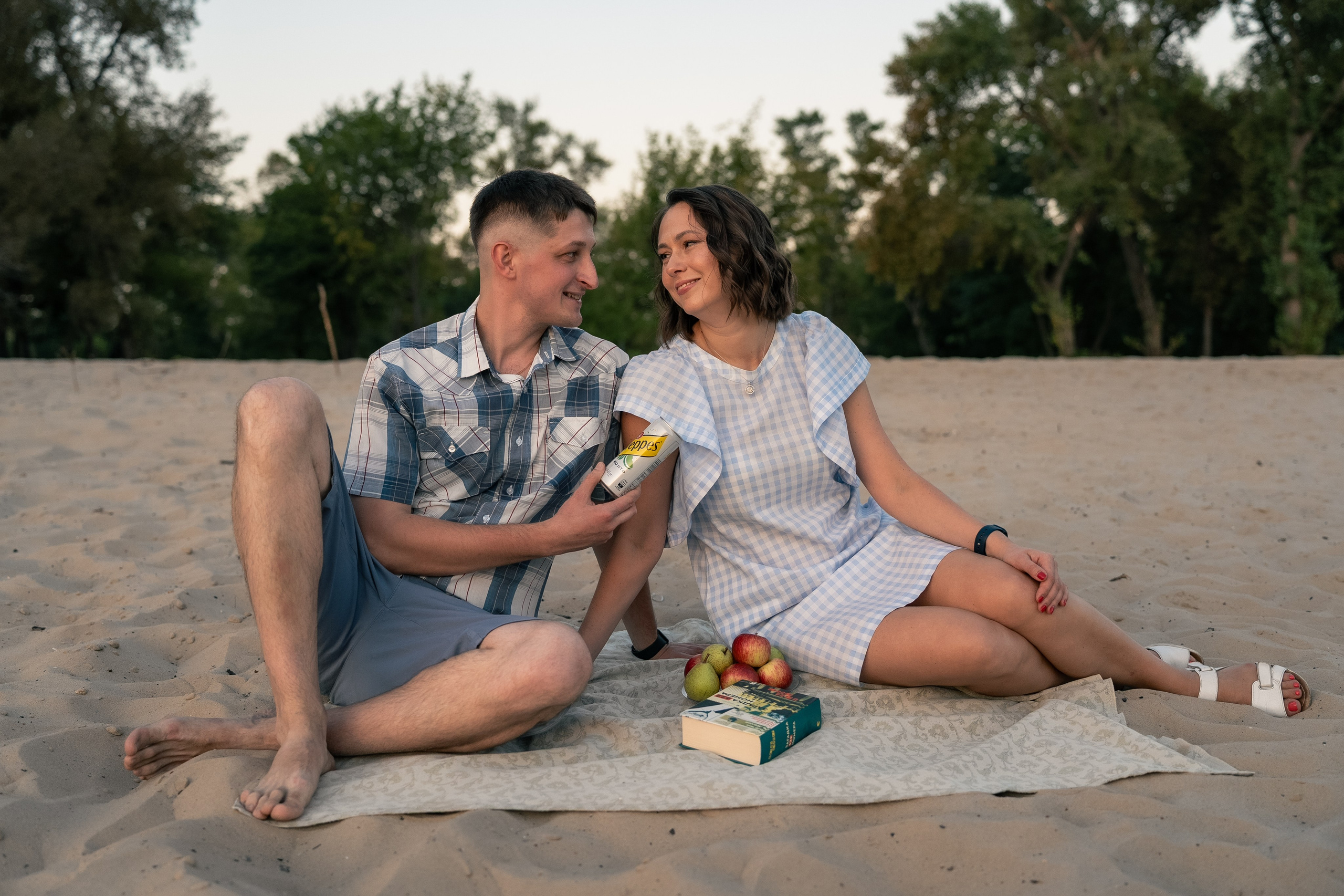 Сімейна фотосесія на Трухановому острові. Сімейний фотограф Київ Наталія Шкаврон