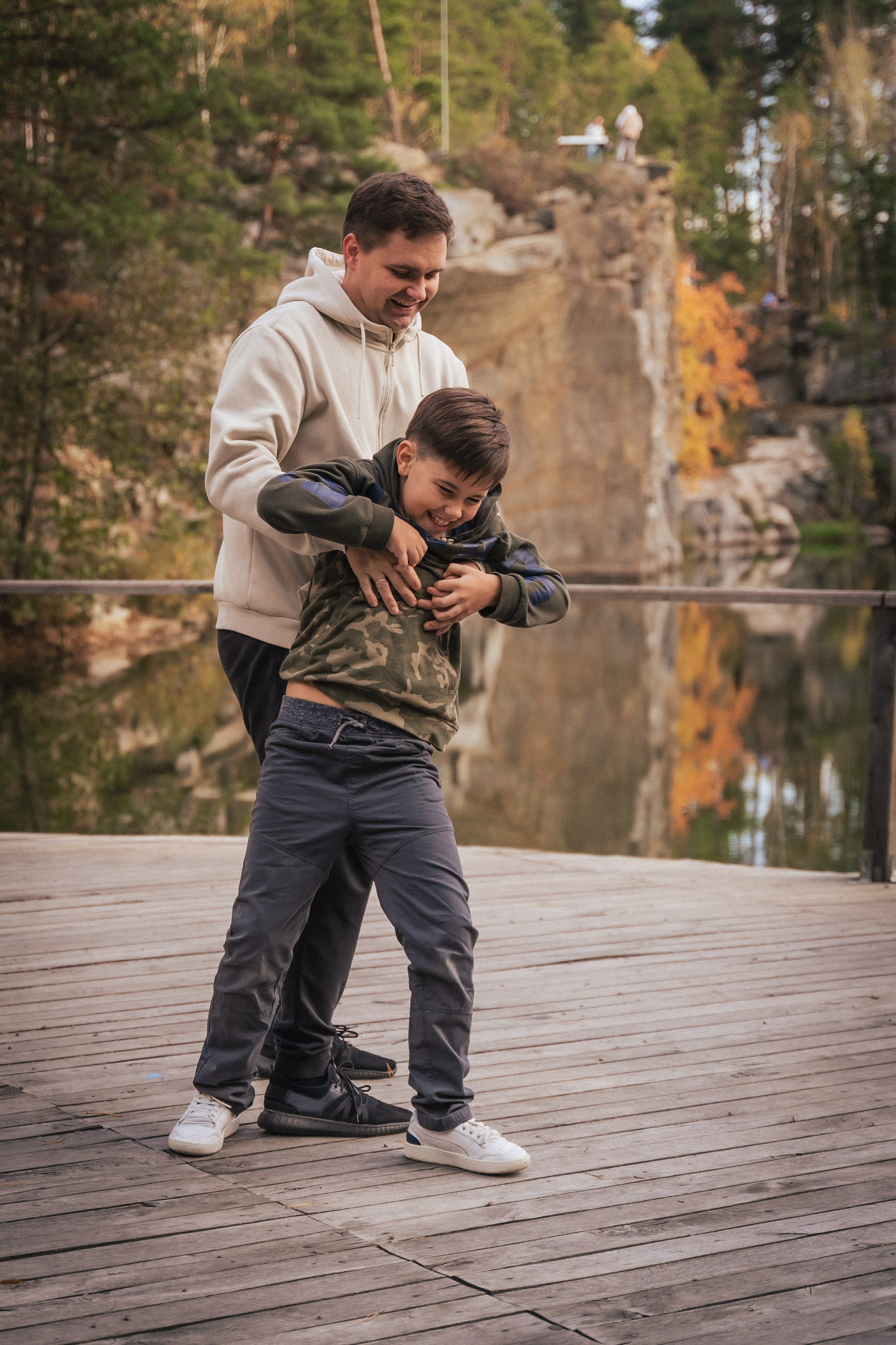 Сімейна фотосесія на природі біля Коростишівського карєру. Сімейний фотограф Київ Наталія Шкаврон